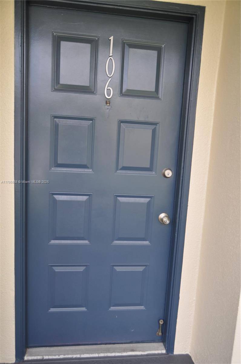 Pembroke Pines, FL 33027,700 SW 128 Ave #106C