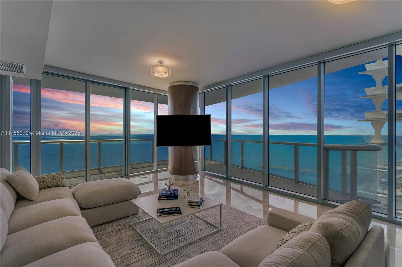 Sunny Isles Beach, FL 33160,17001 Collins Ave #2401