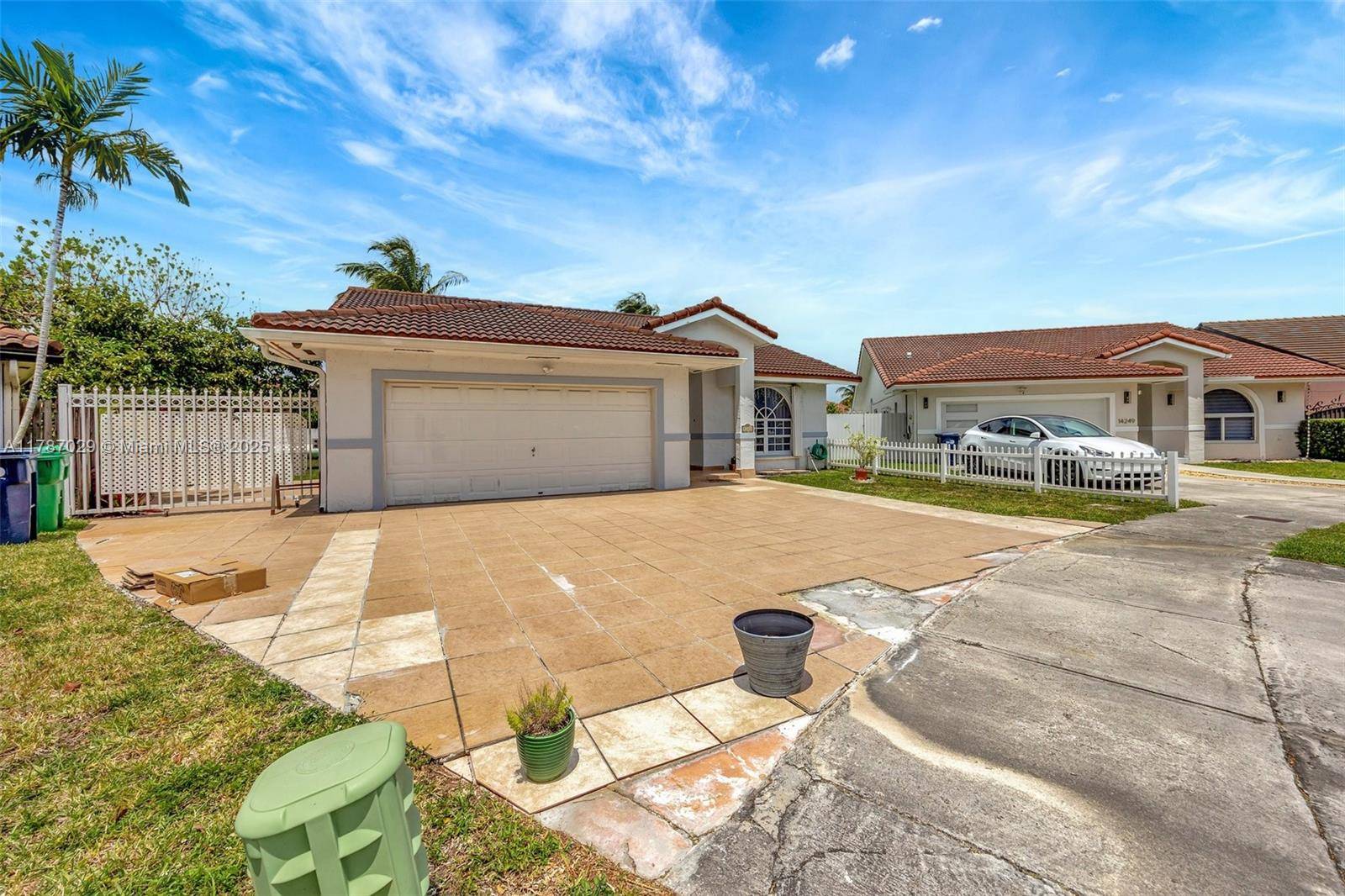 Miami, FL 33175,5300 SW 142nd Pl