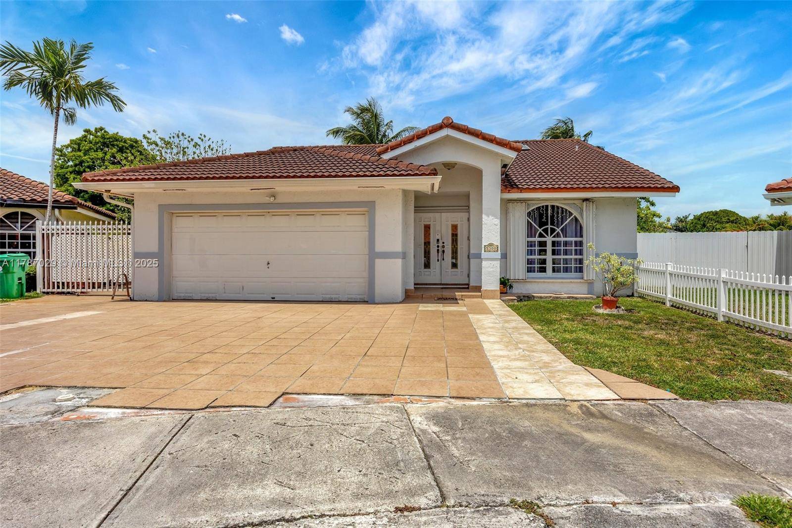 Miami, FL 33175,5300 SW 142nd Pl