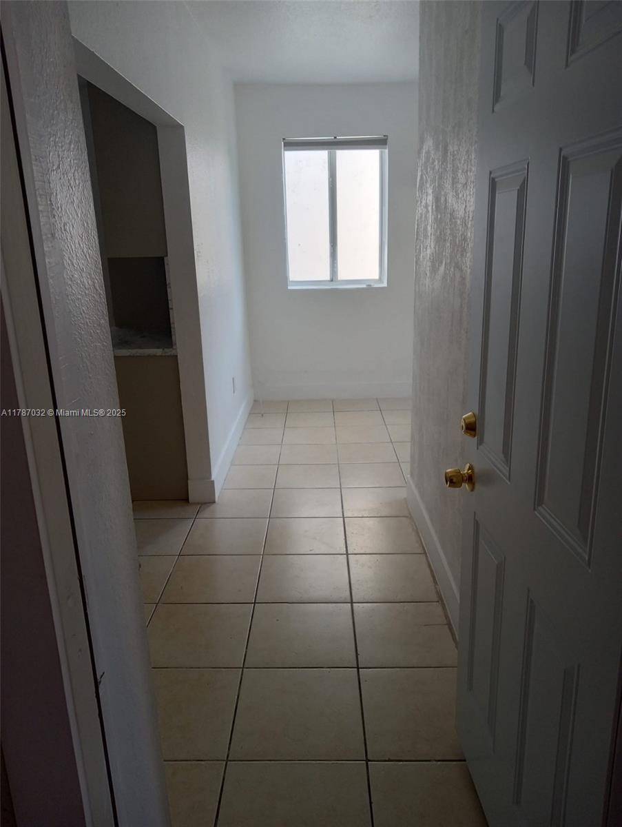 Miami, FL 33128,1021 NW 3rd St #308