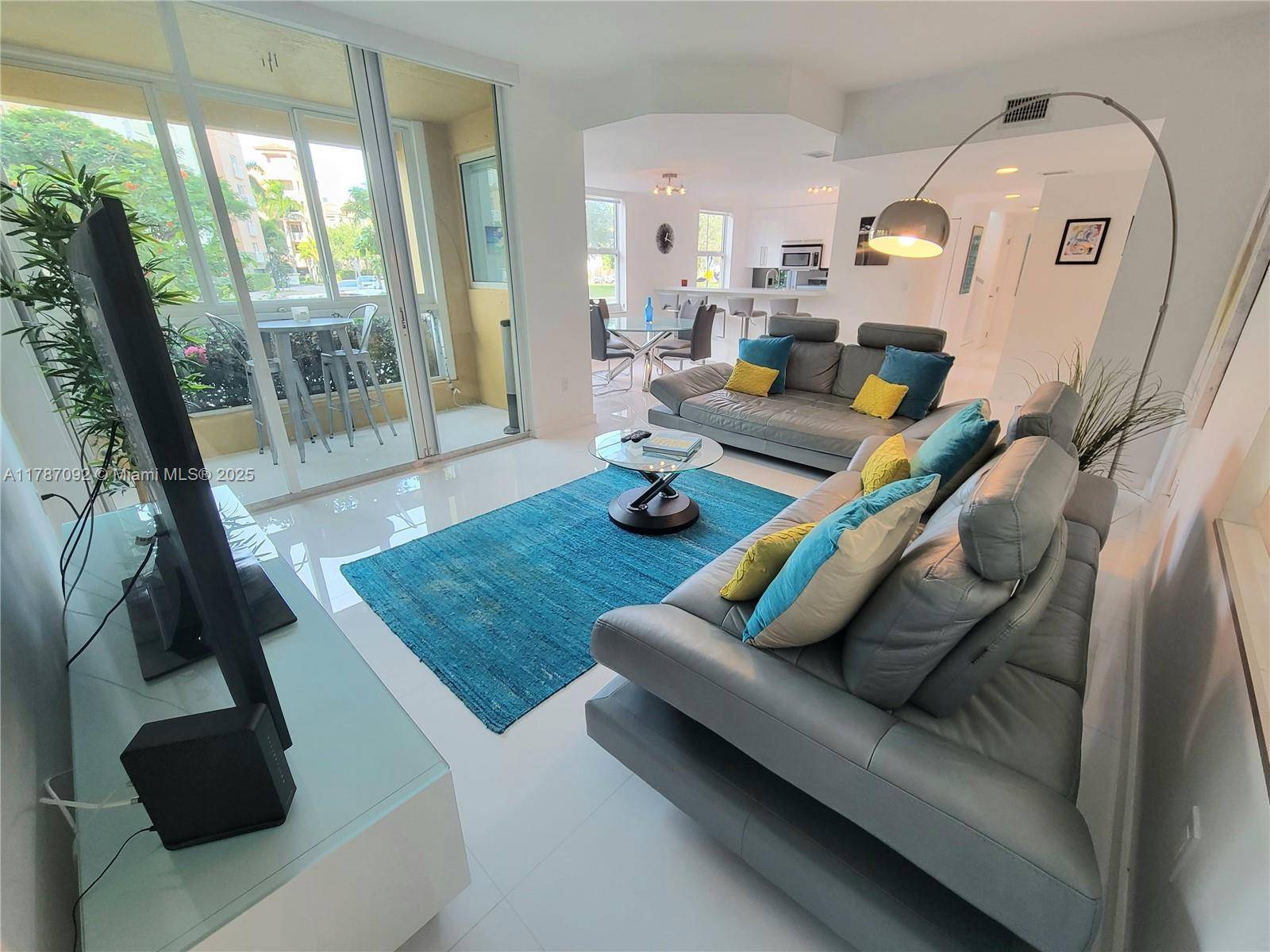 Miami Beach, FL 33139,90 Alton Rd #TH-1