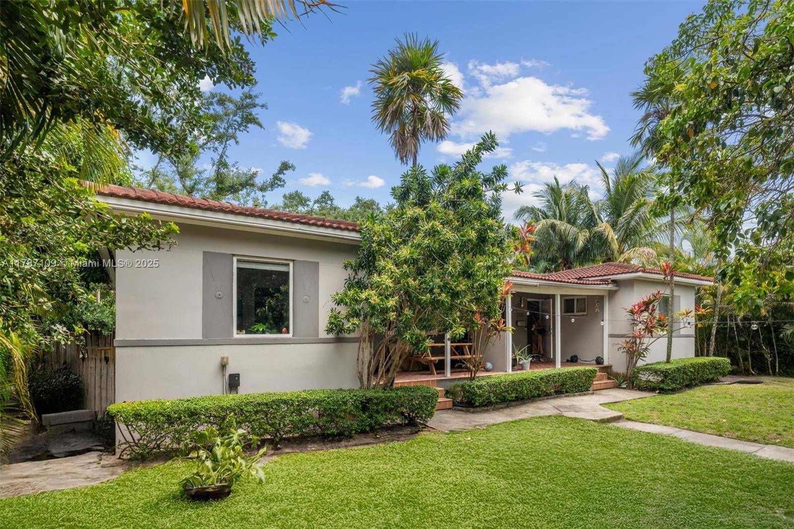 Biscayne Park, FL 33161,11105 NE 9th Ave