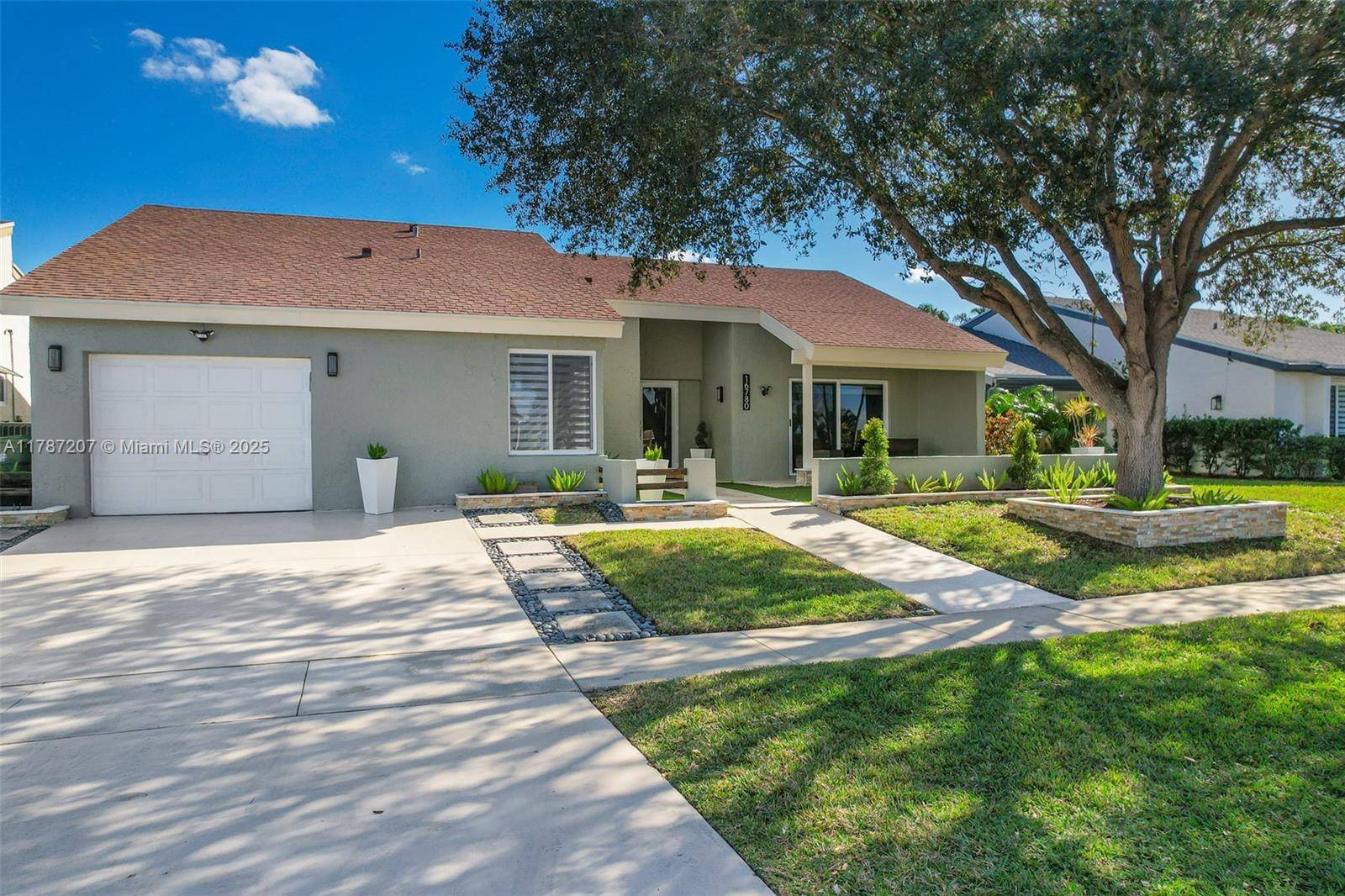 Weston, FL 33326,16780 Redwood Way