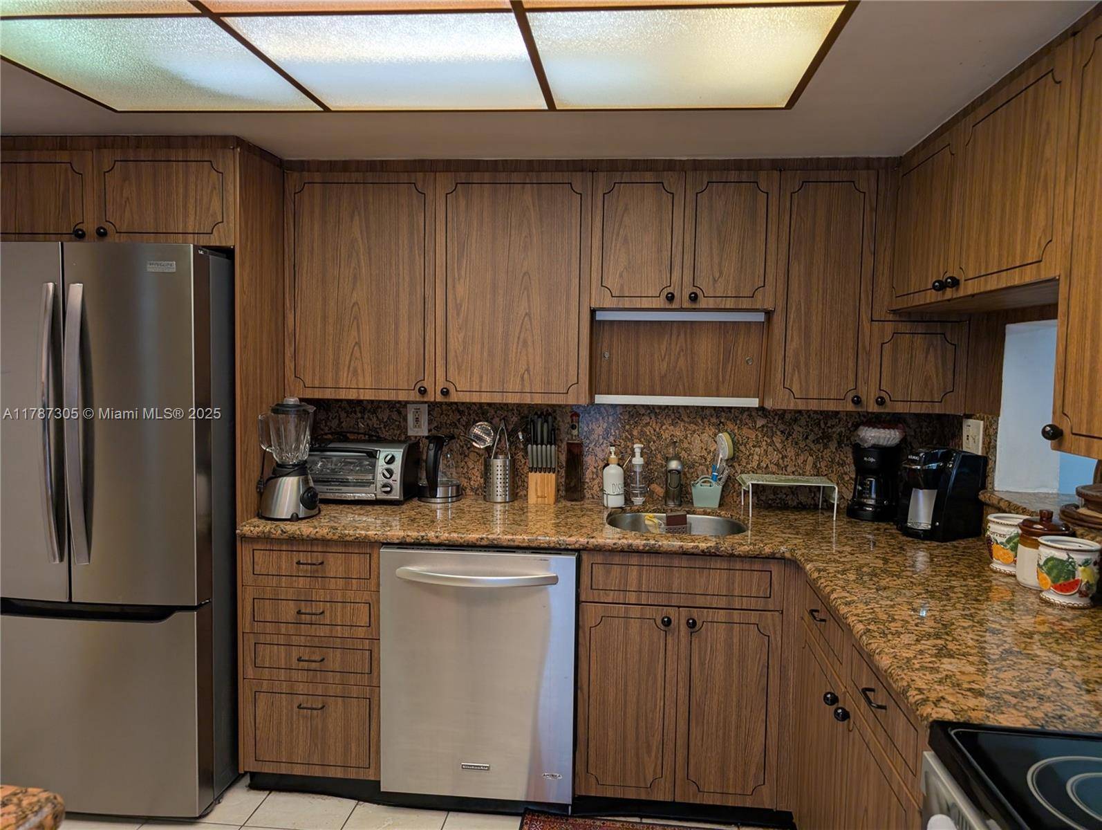 Miami, FL 33179,1501 NE Miami Gardens Dr #351