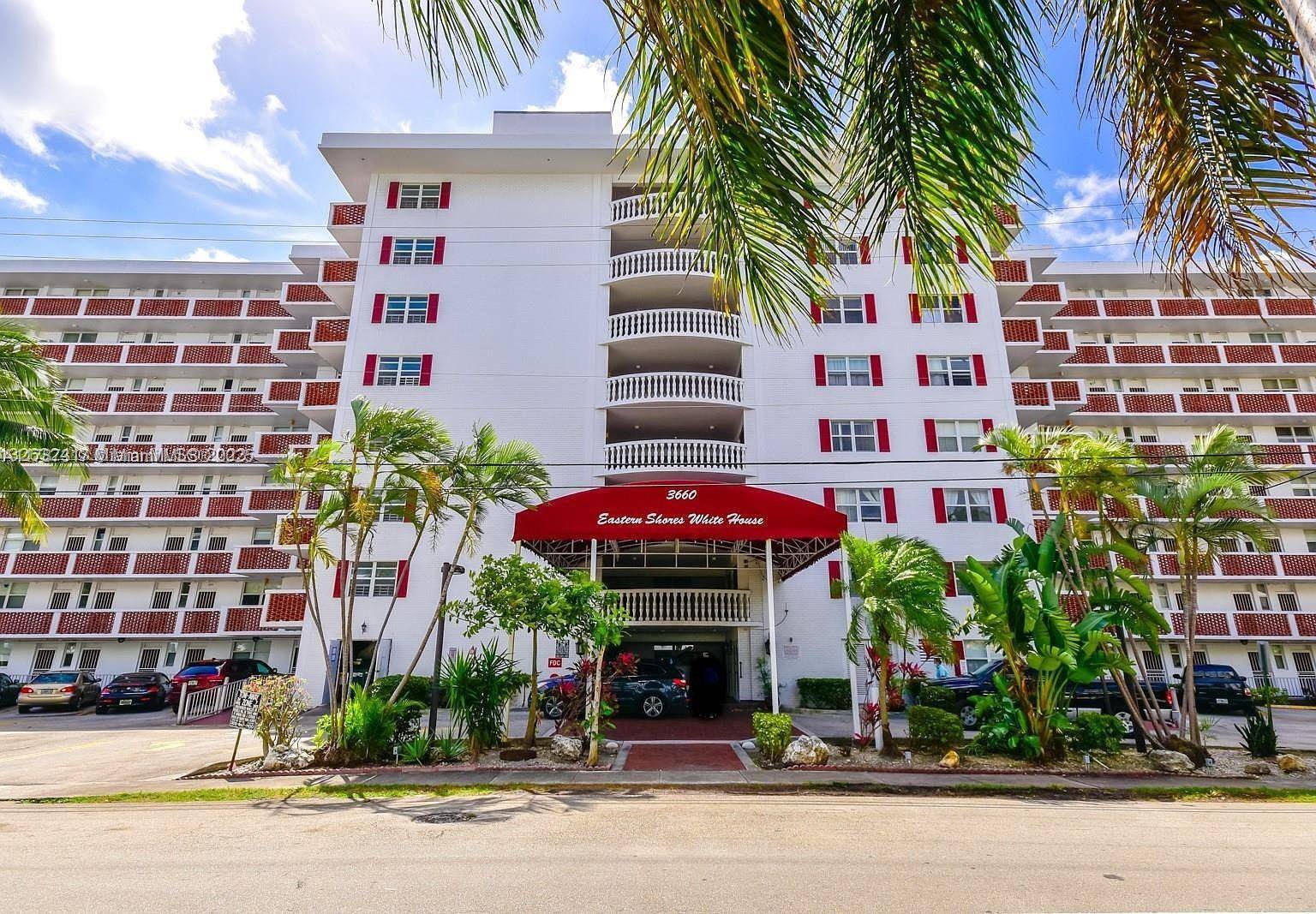 North Miami Beach, FL 33160,3660 NE 166th St #504