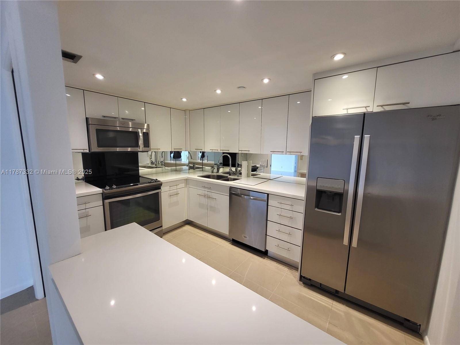 Miami, FL 33138,1000 Quayside Ter #510