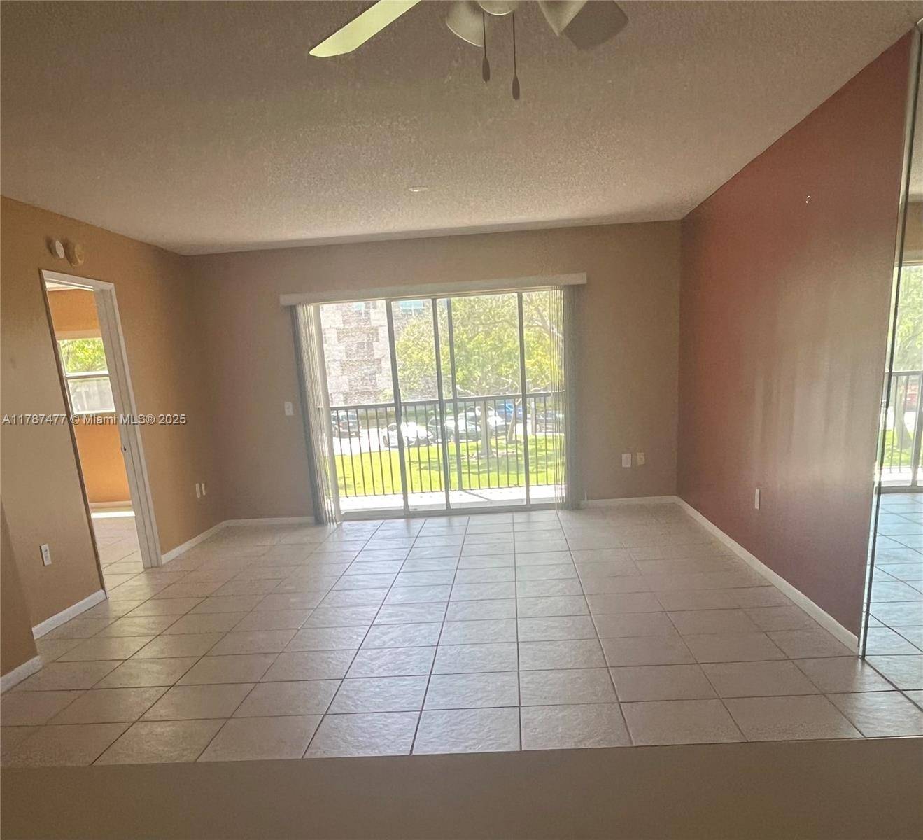 Pembroke Pines, FL 33027,550 SW 137th Ave #208L