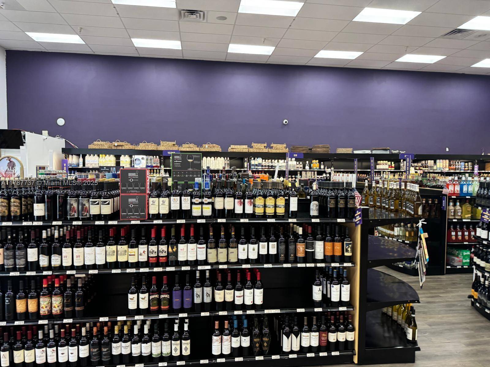 Coral Springs, FL 33076,9525 Westview Dr.