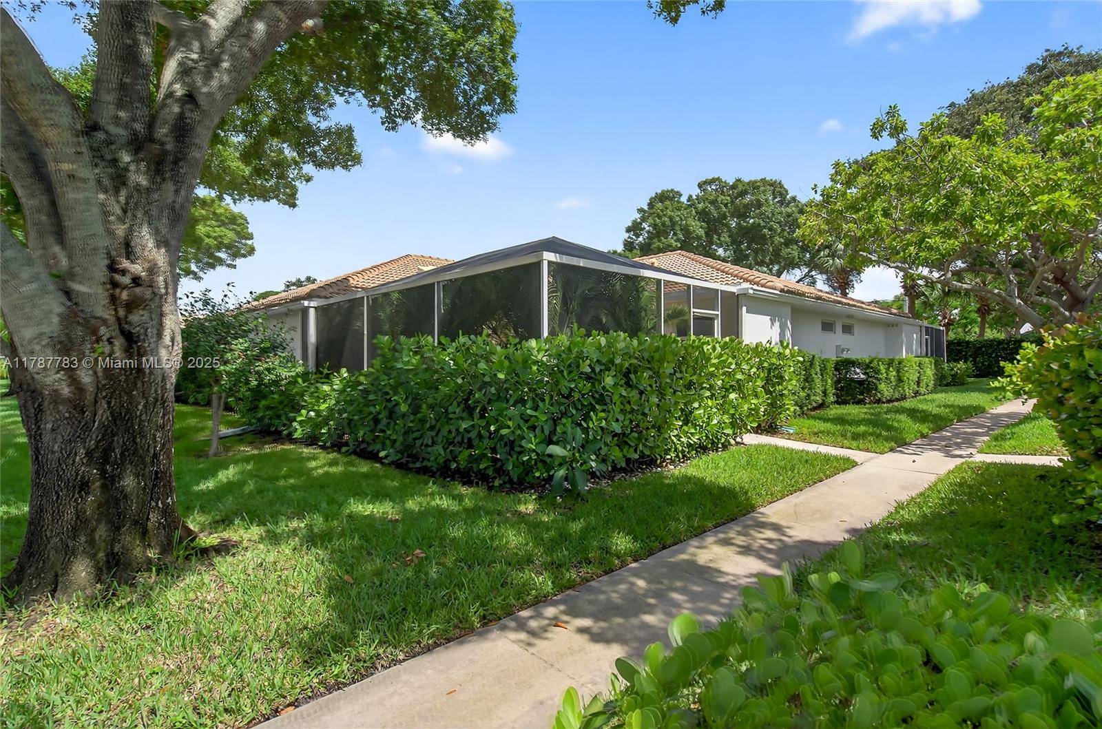 Palm Beach Gardens, FL 33410,3903 Water Oak Ct
