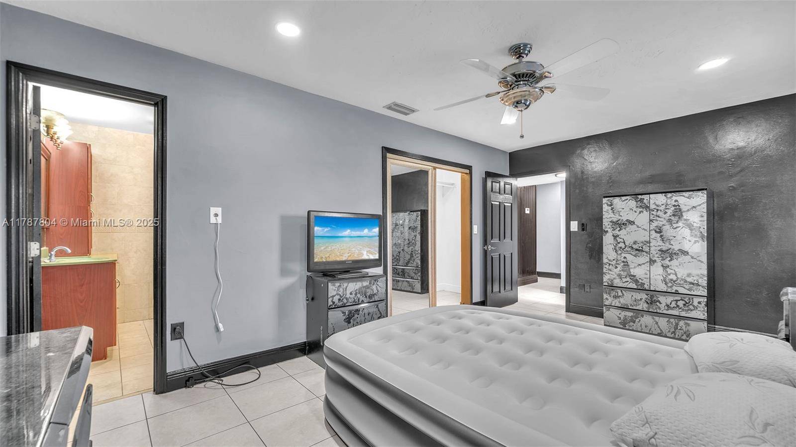 Miami, FL 33186,12031 SW 110th St Cir E