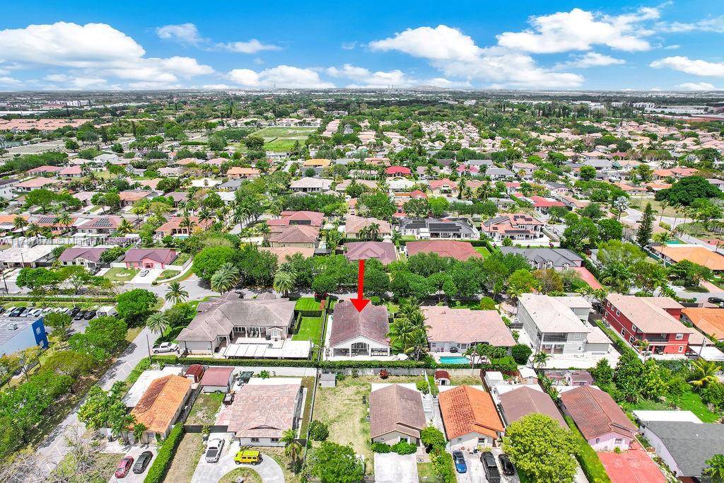 Doral, FL 33172,9980 NW 26th St