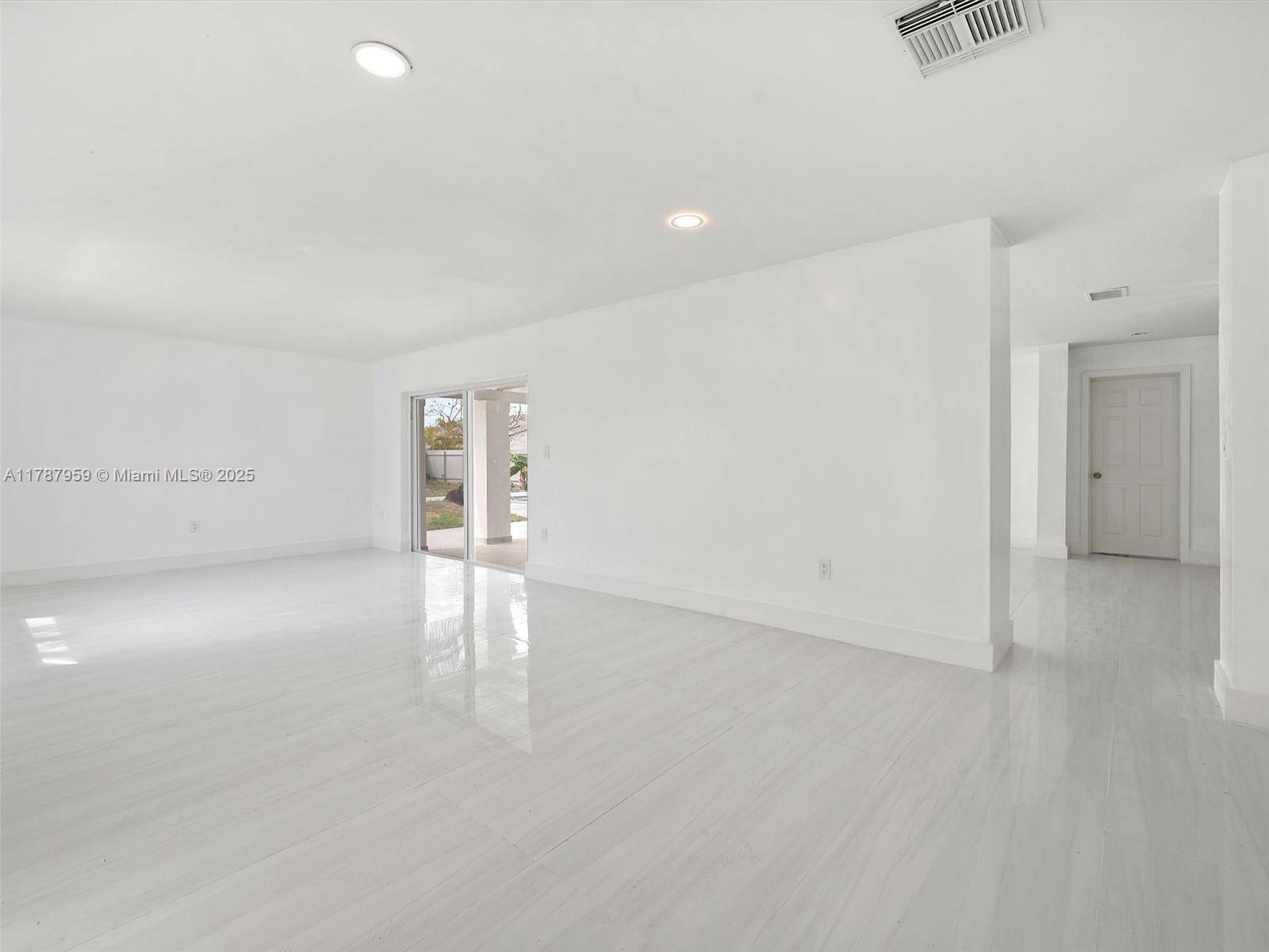 Miami, FL 33175,13841 SW 17th Ter