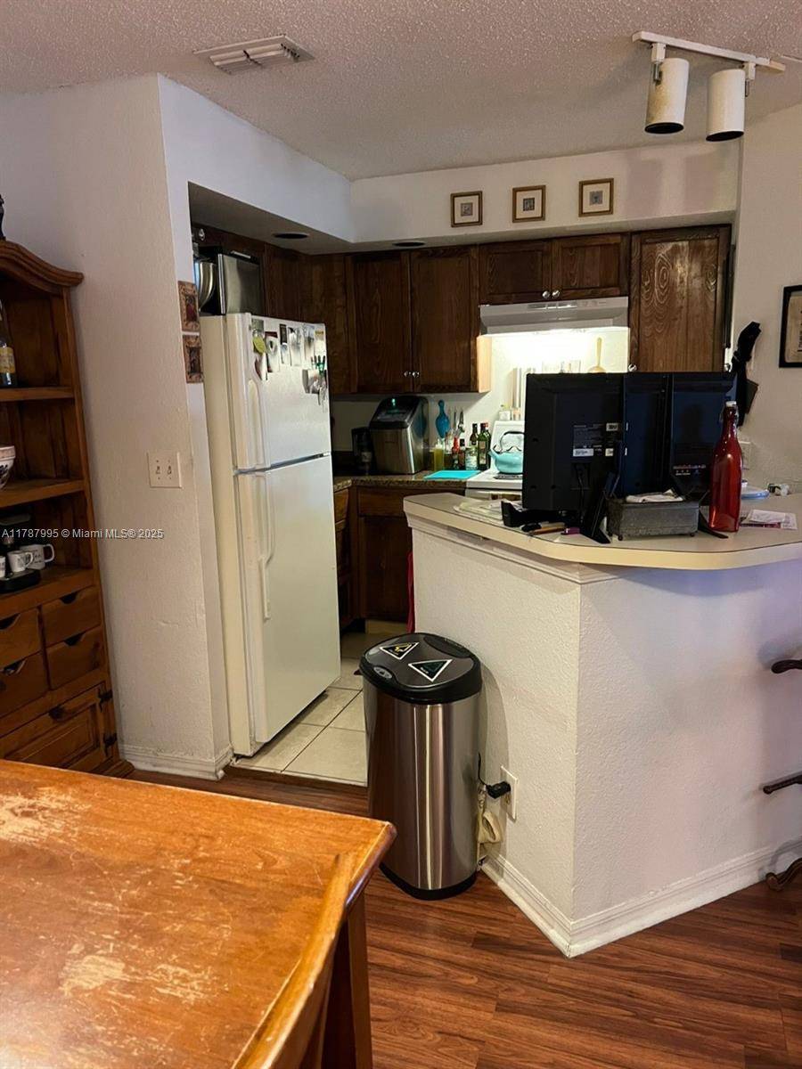 Margate, FL 33063,3320 N Pinewalk Dr N #1715