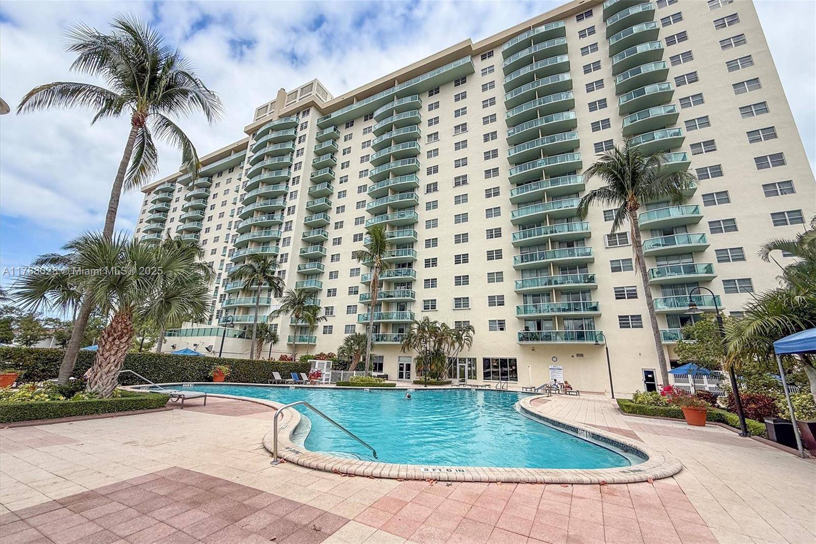 Sunny Isles Beach, FL 33160,19390 Collins Ave #1501
