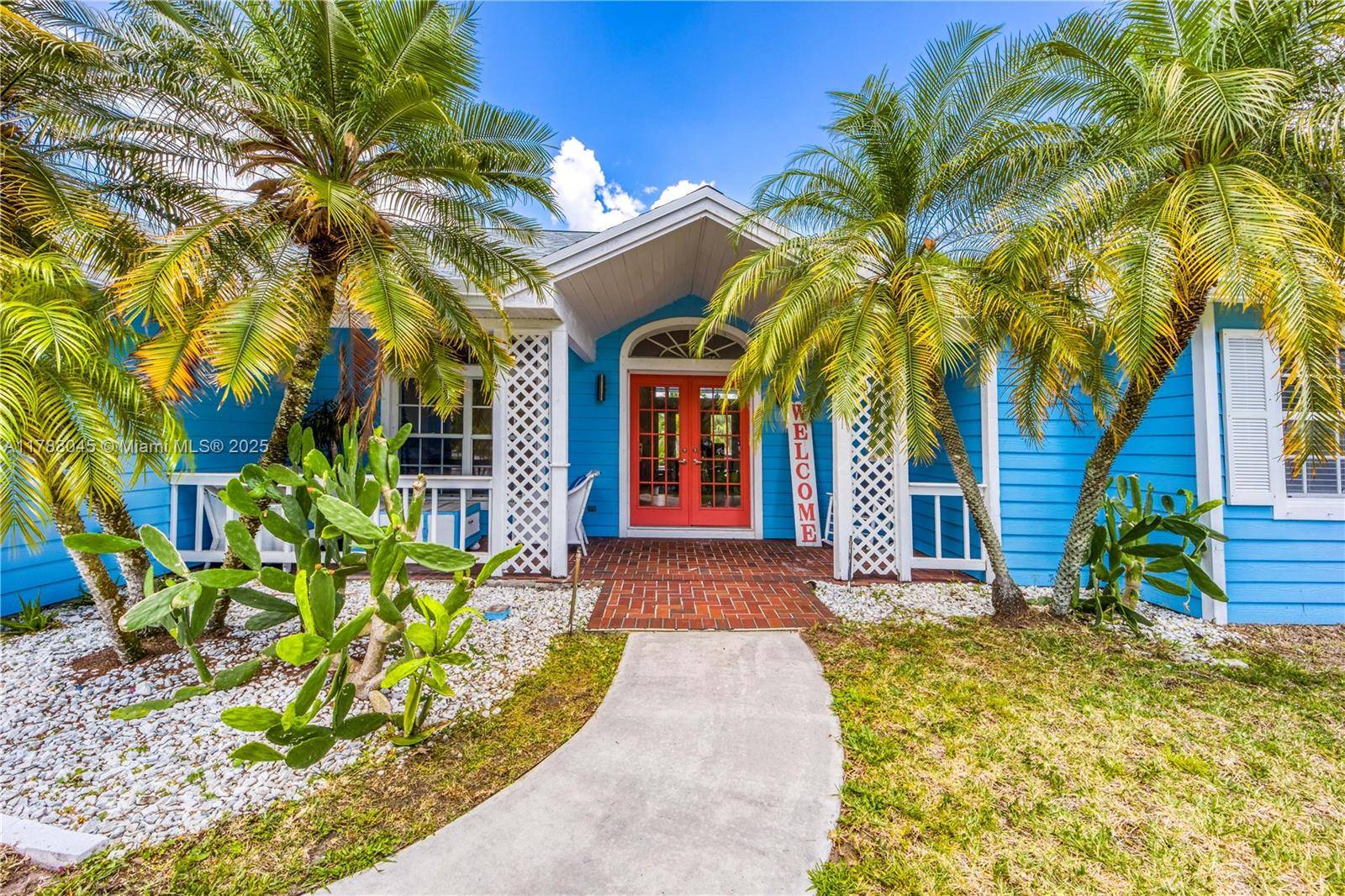 Jensen Beach, FL 34957,146 NE Blueberry lane
