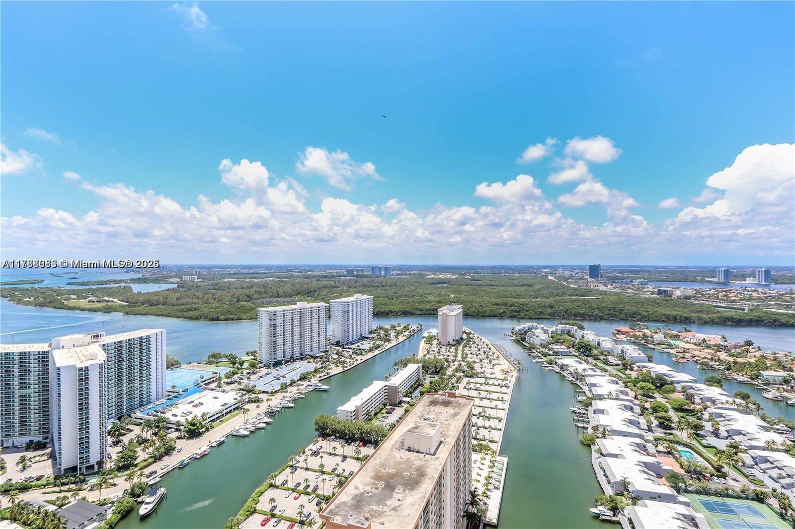 Sunny Isles Beach, FL 33160,16001 Collins Ave #4305