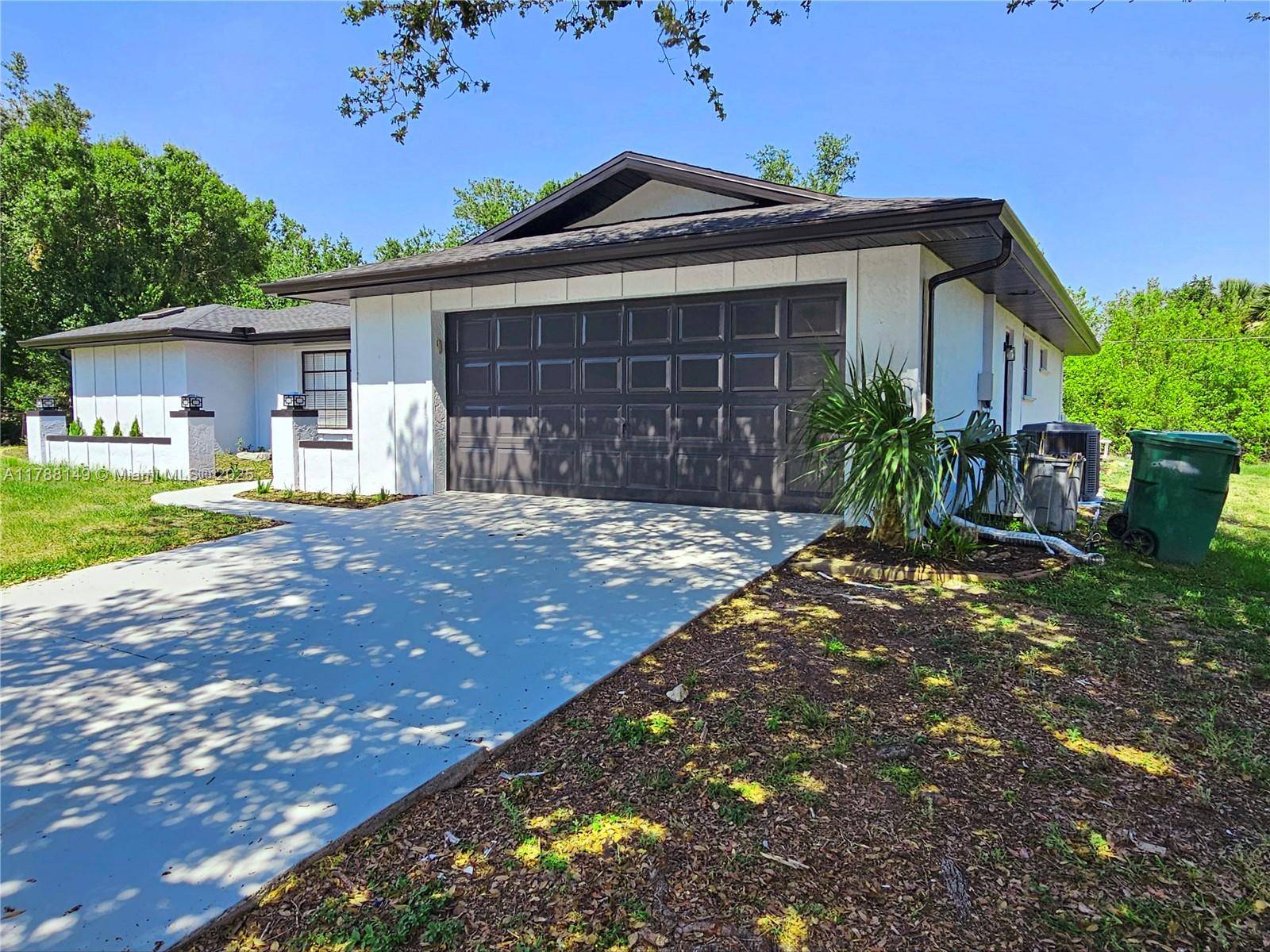 Port Charlotte, FL 33952,1178 sultana st