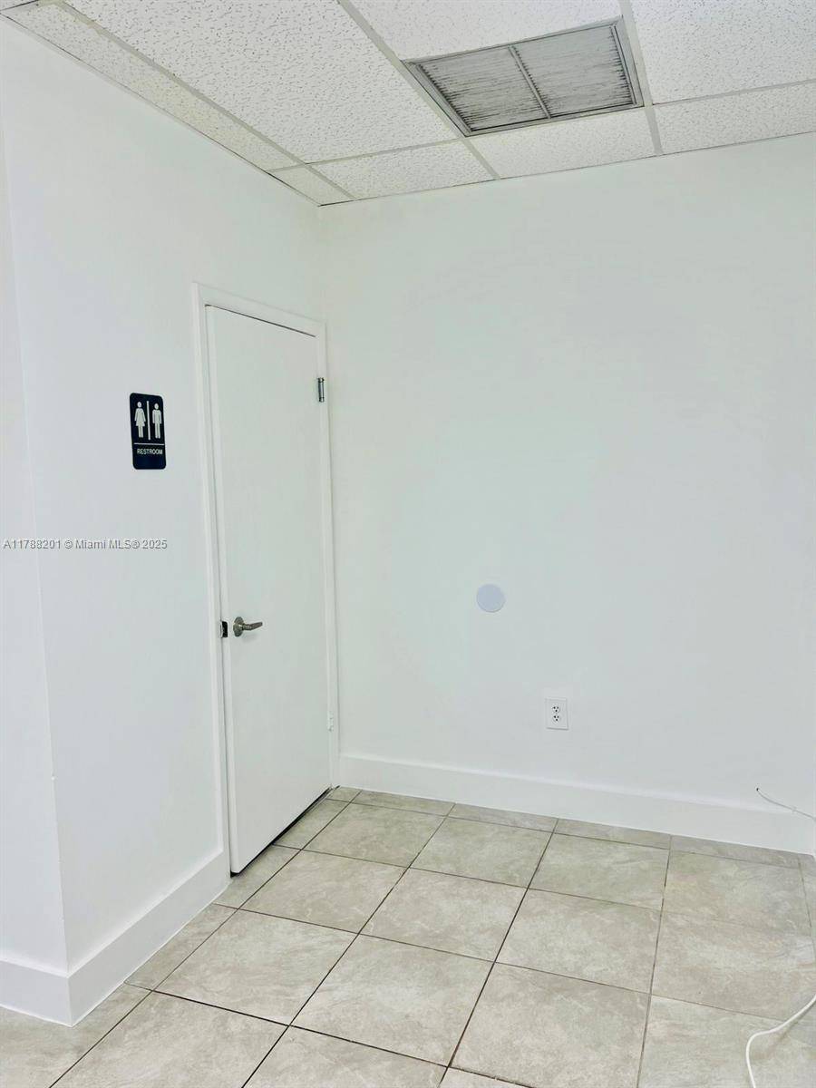 Sweetwater, FL 33174,300 SW 107th Ave #207