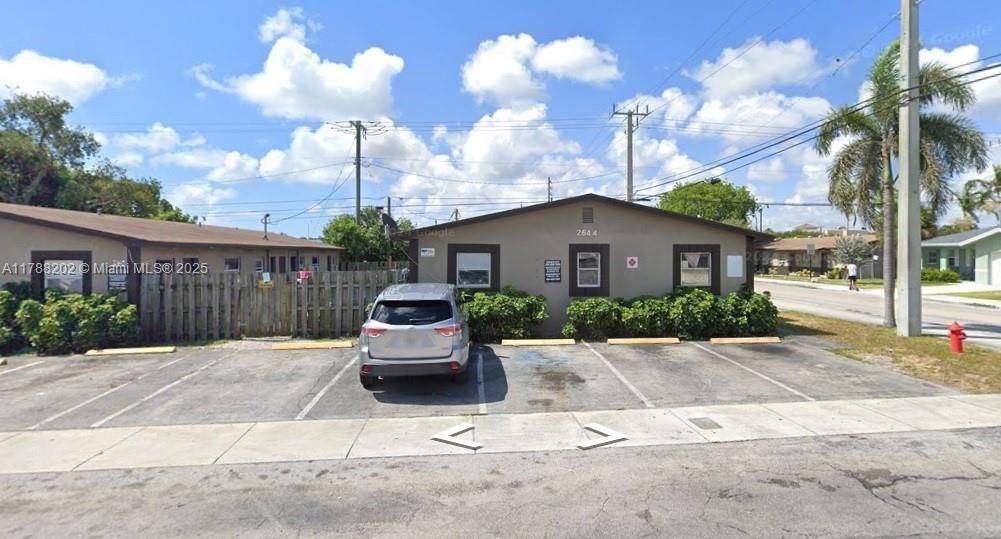 Pompano Beach, FL 33069,Address not disclosed