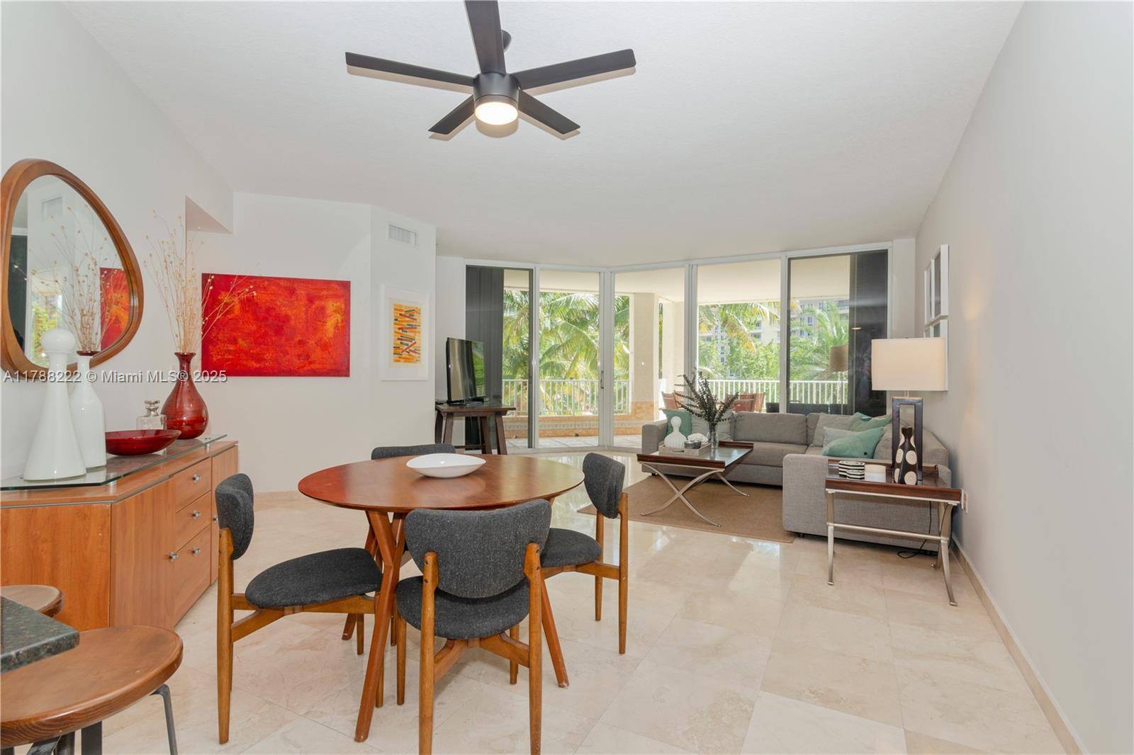 Key Biscayne, FL 33149,715 Crandon Blvd #306