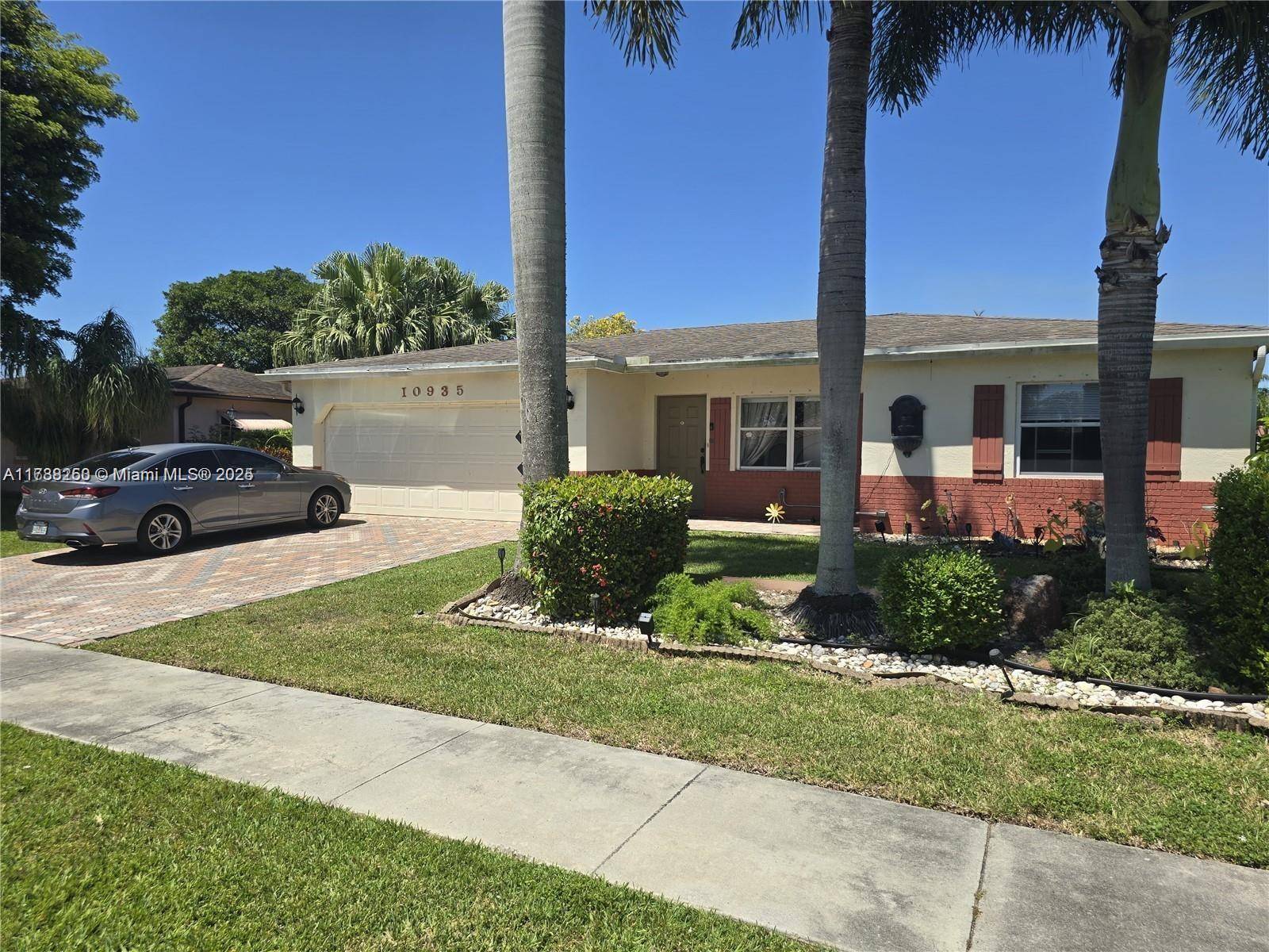 Boca Raton, FL 33428,10935 Gable St