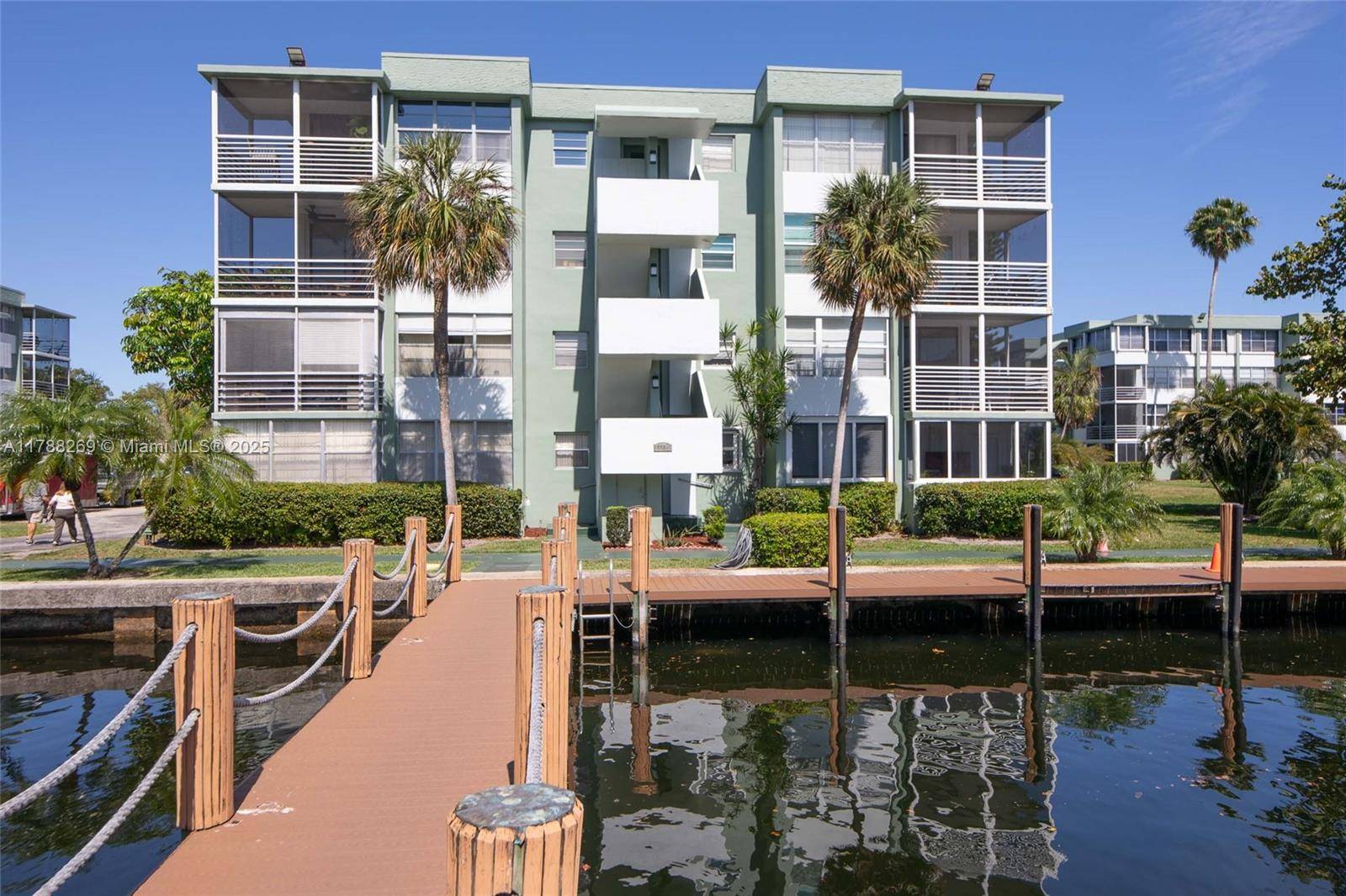Hollywood, FL 33020,2751 Taft St #405