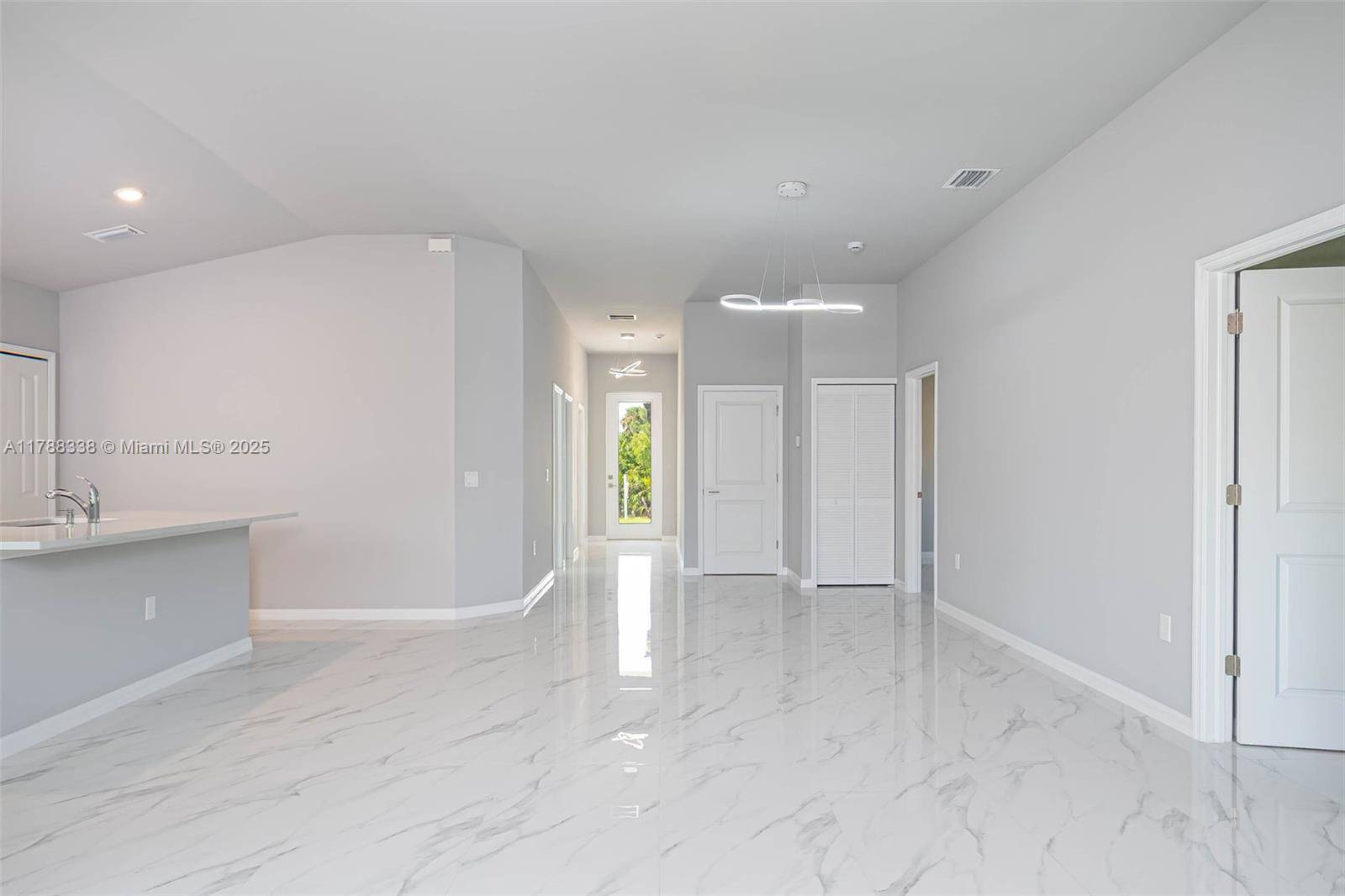 Lehigh Acres, FL 33971,2510 53rd St W