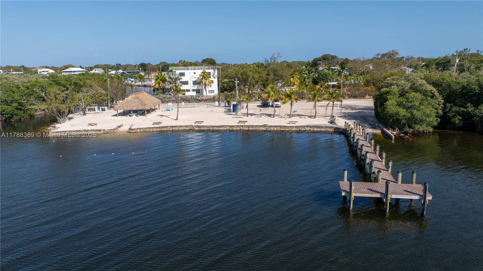 Key Largo, FL 33037,40 Orange Dr