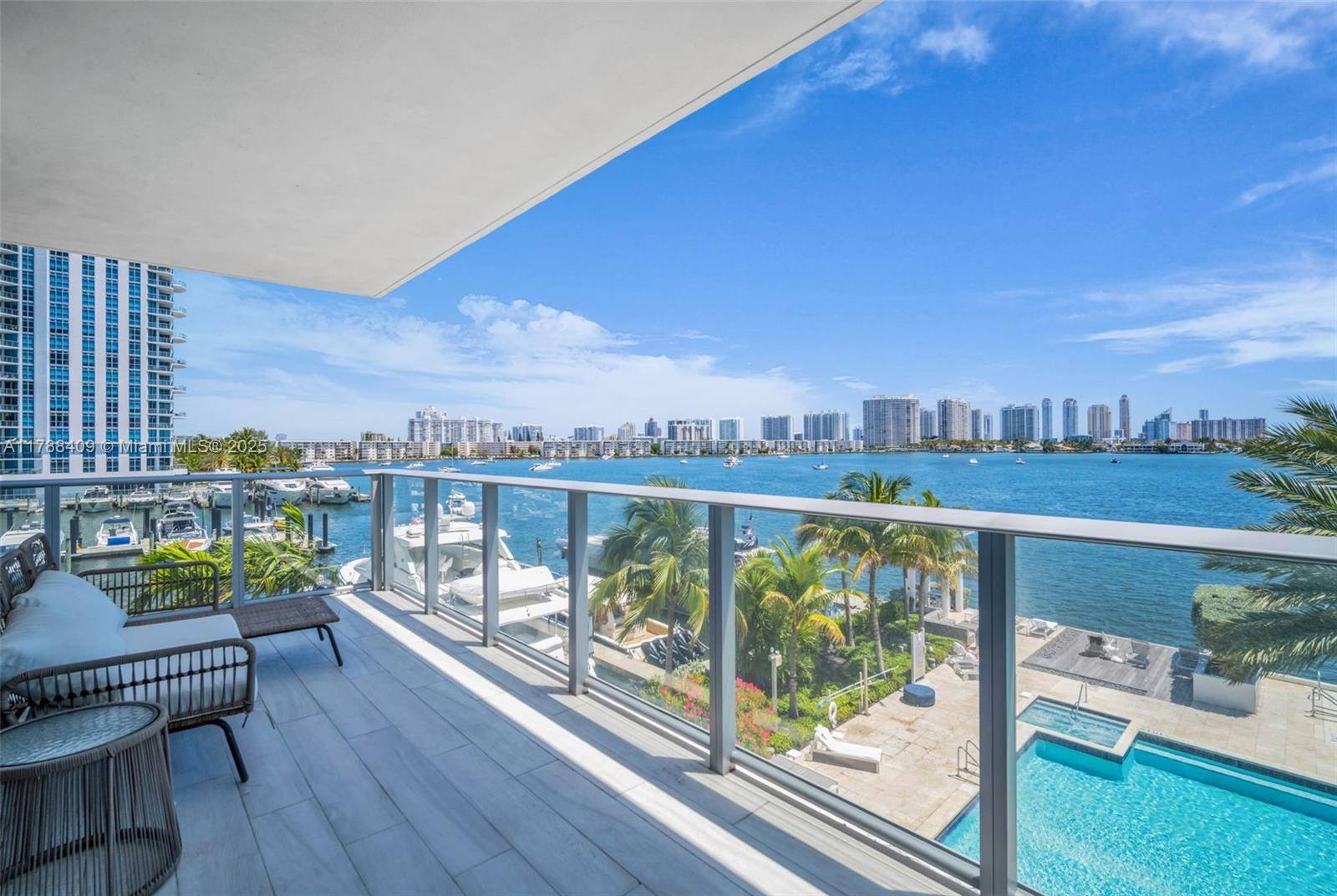 North Miami Beach, FL 33160,17111 Biscayne Blvd #309