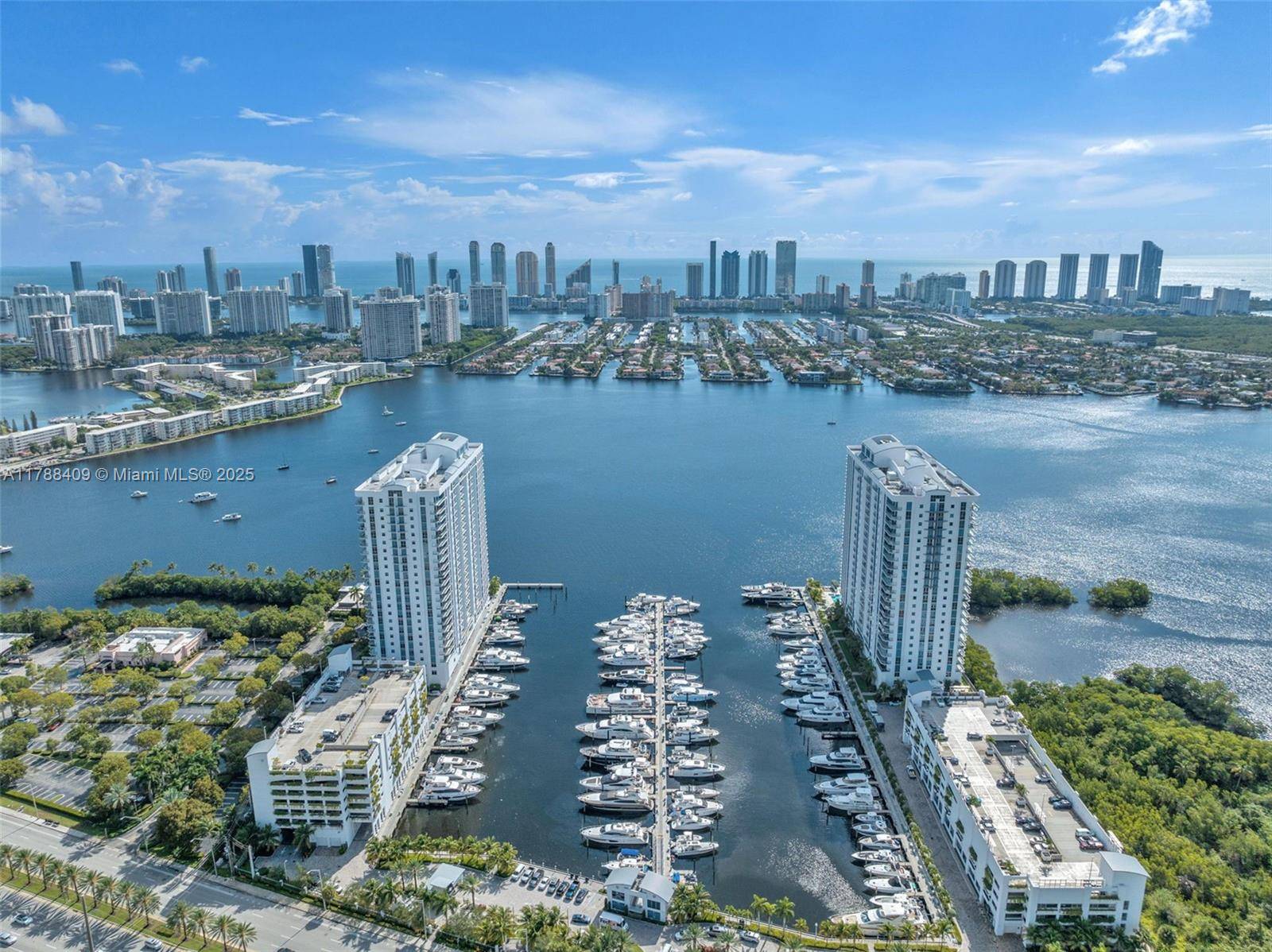 North Miami Beach, FL 33160,17111 Biscayne Blvd #309