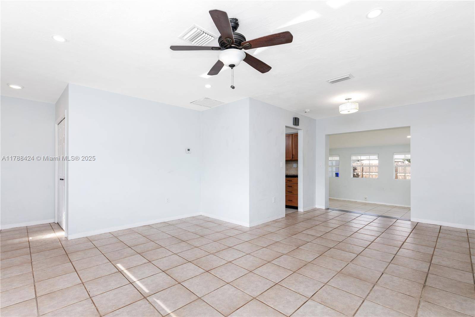 Pembroke Pines, FL 33024,1511 NW 85th Way #0