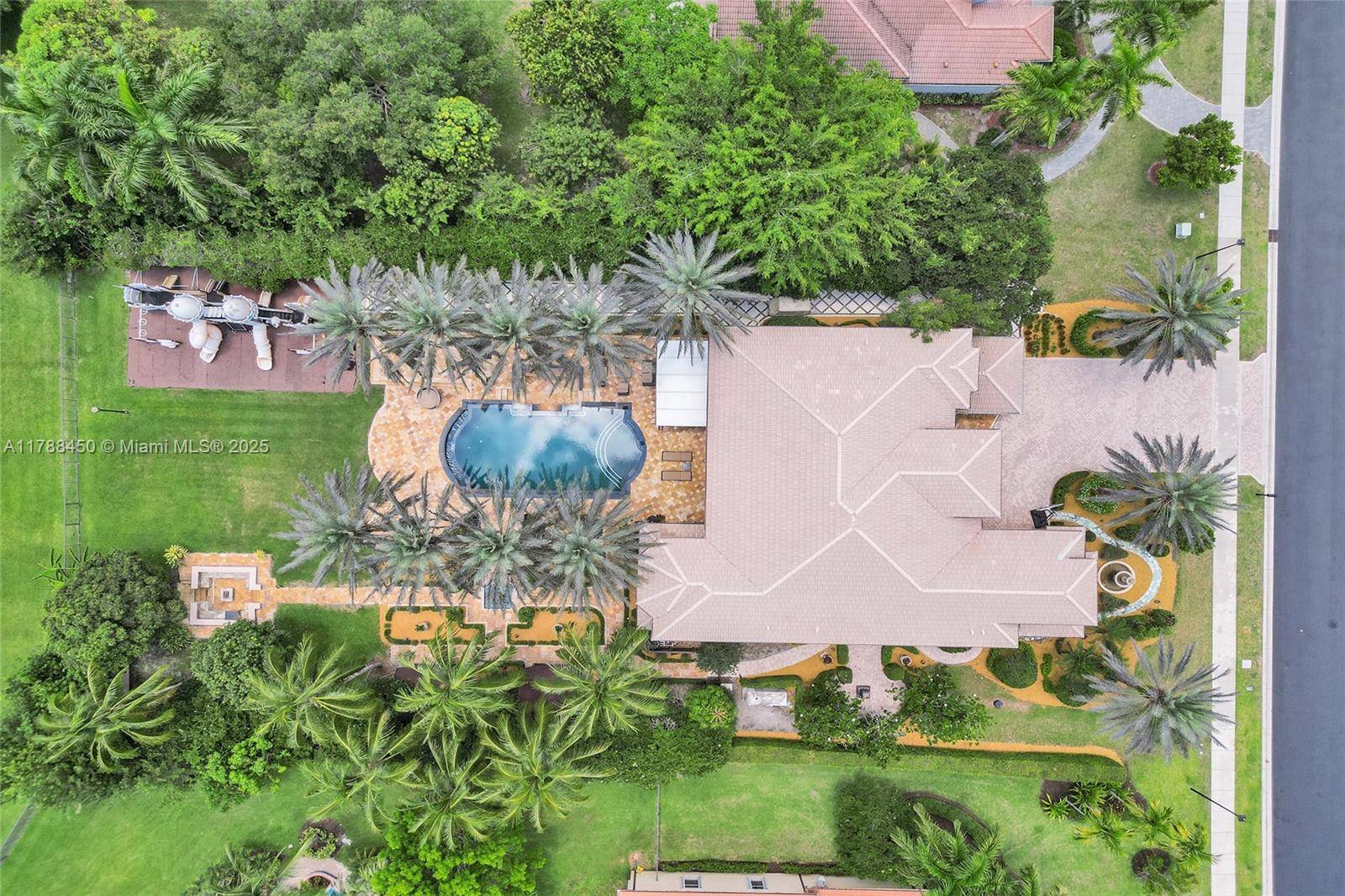 Davie, FL 33330,11356 Canyon Maple Blvd