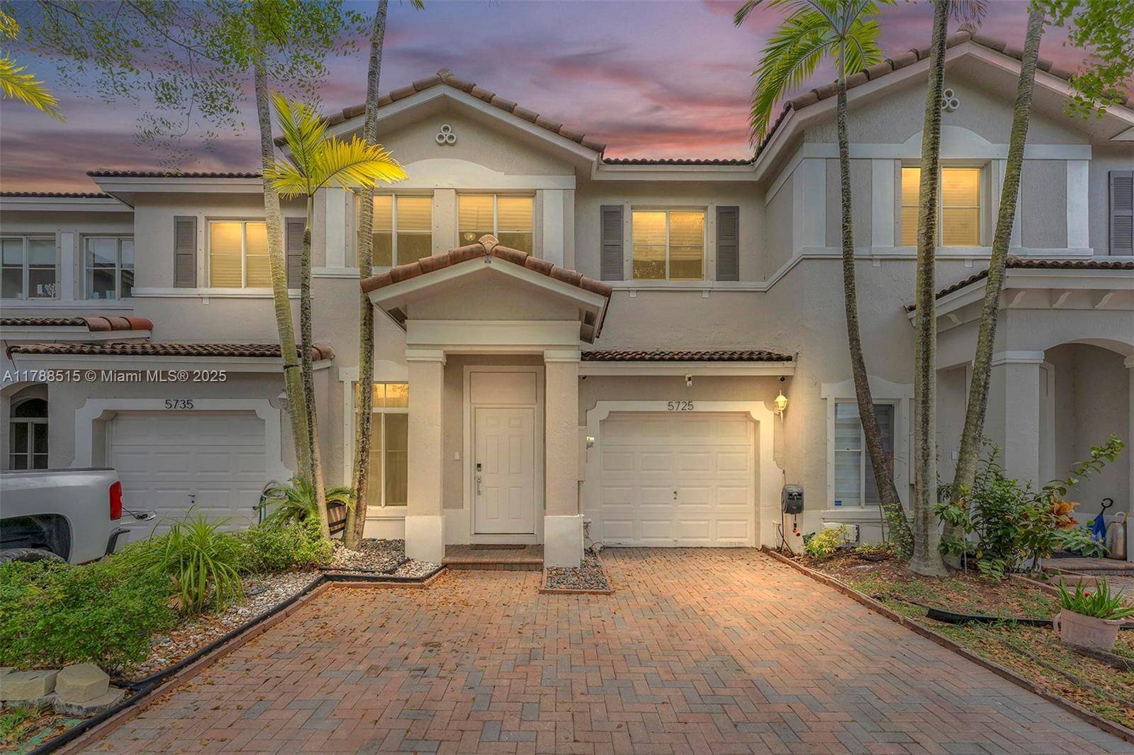 Doral, FL 33178,5725 NW 112th Path