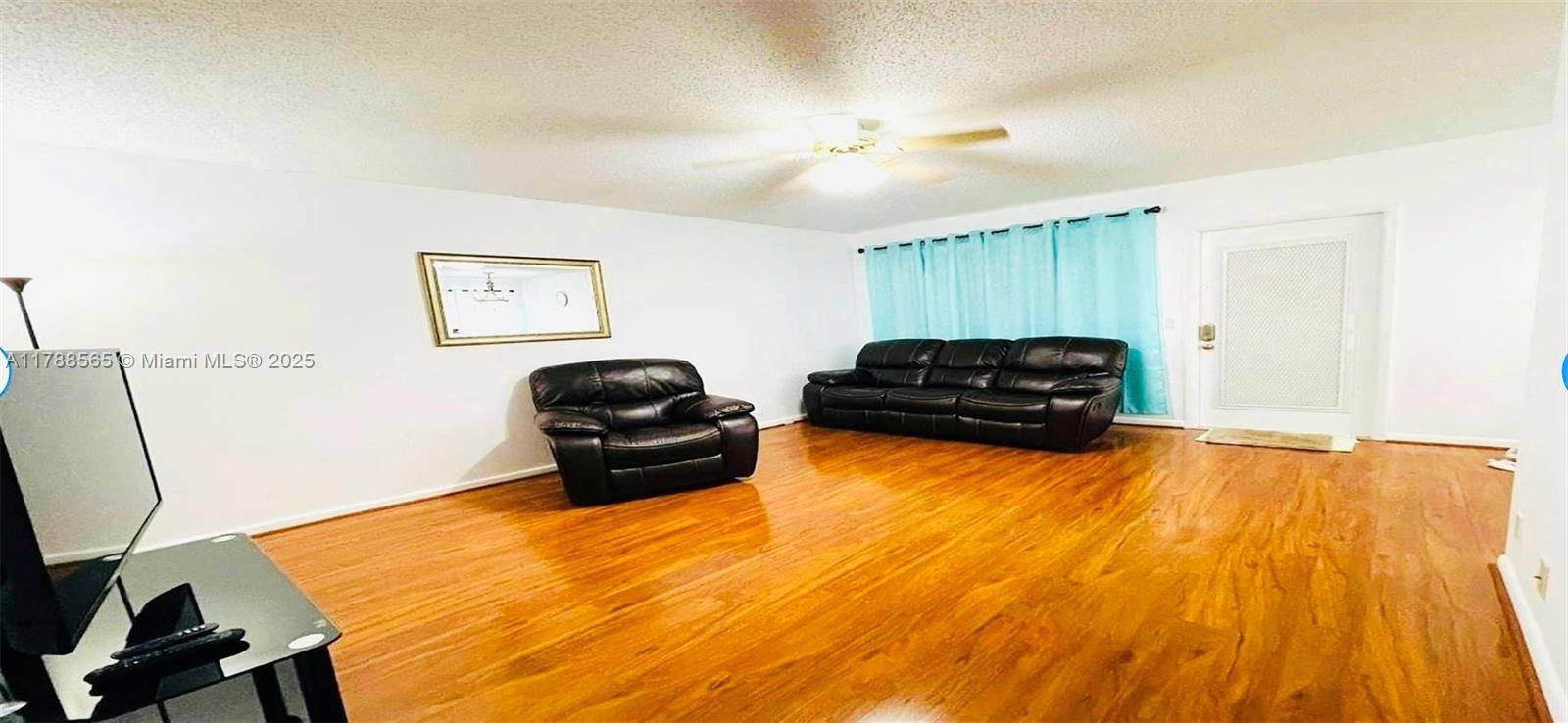 Deerfield Beach, FL 33442,497 W Tilford  W #W