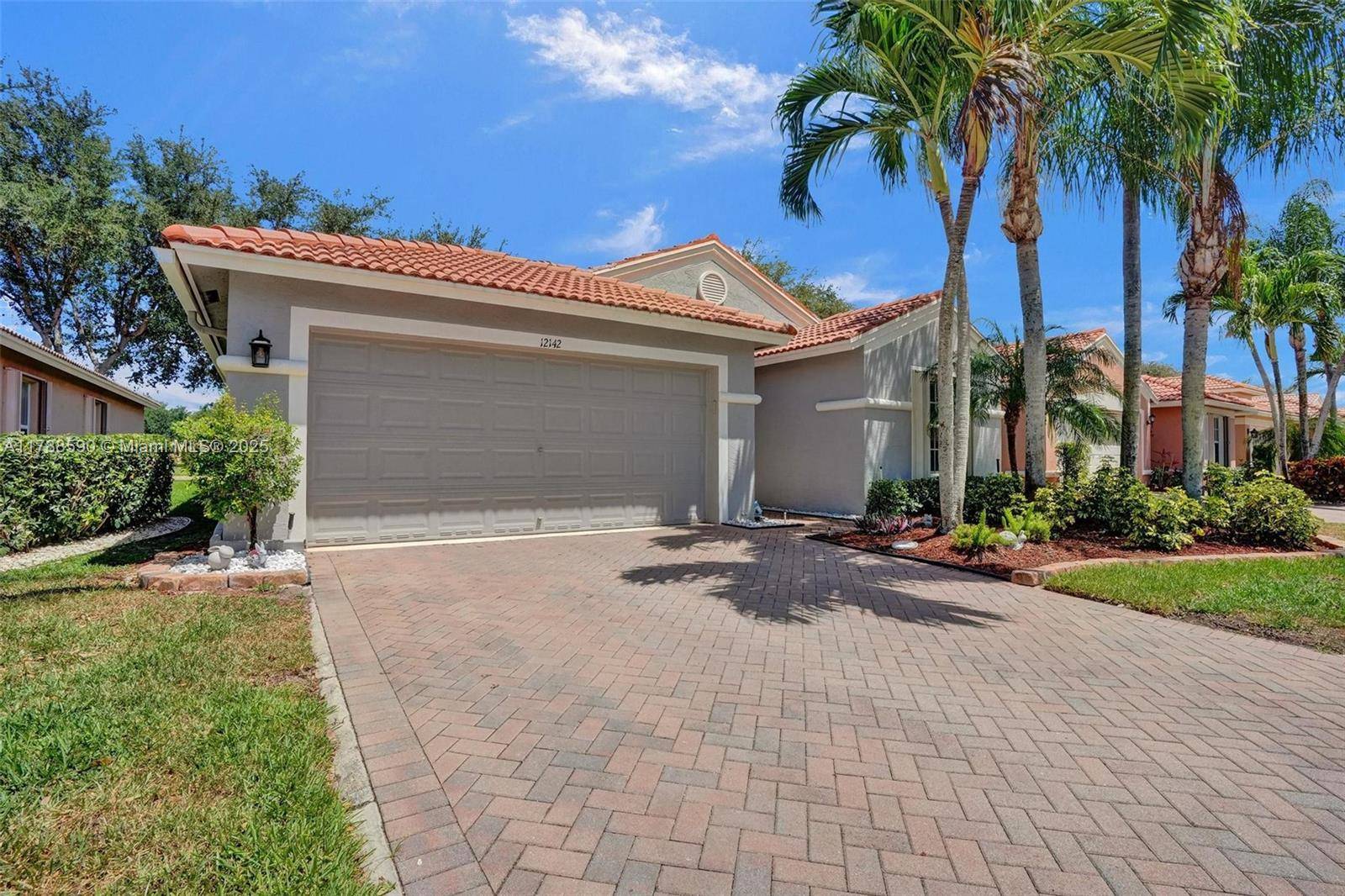 Boynton Beach, FL 33437,12142 Roma Rd