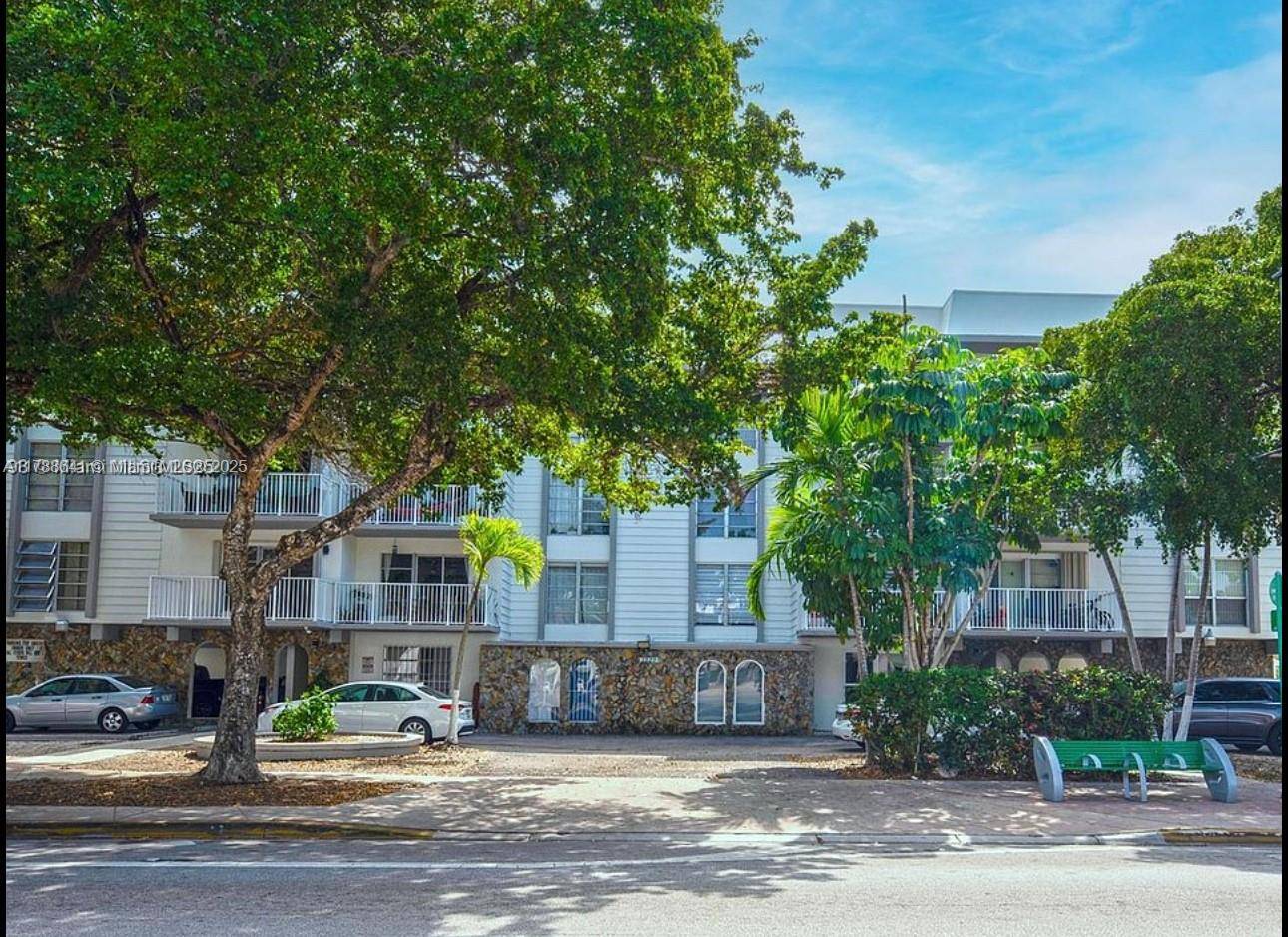Miami Beach, FL 33141,1220 71st St #35