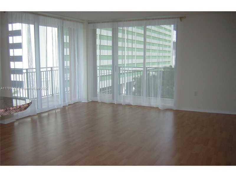 Miami, FL 33131,1155 Brickell Bay Dr #301