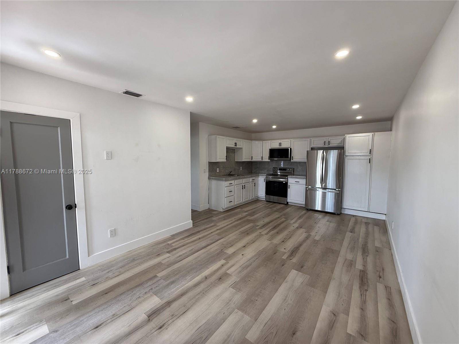 Hialeah, FL 33013,3902 E 8th Ct