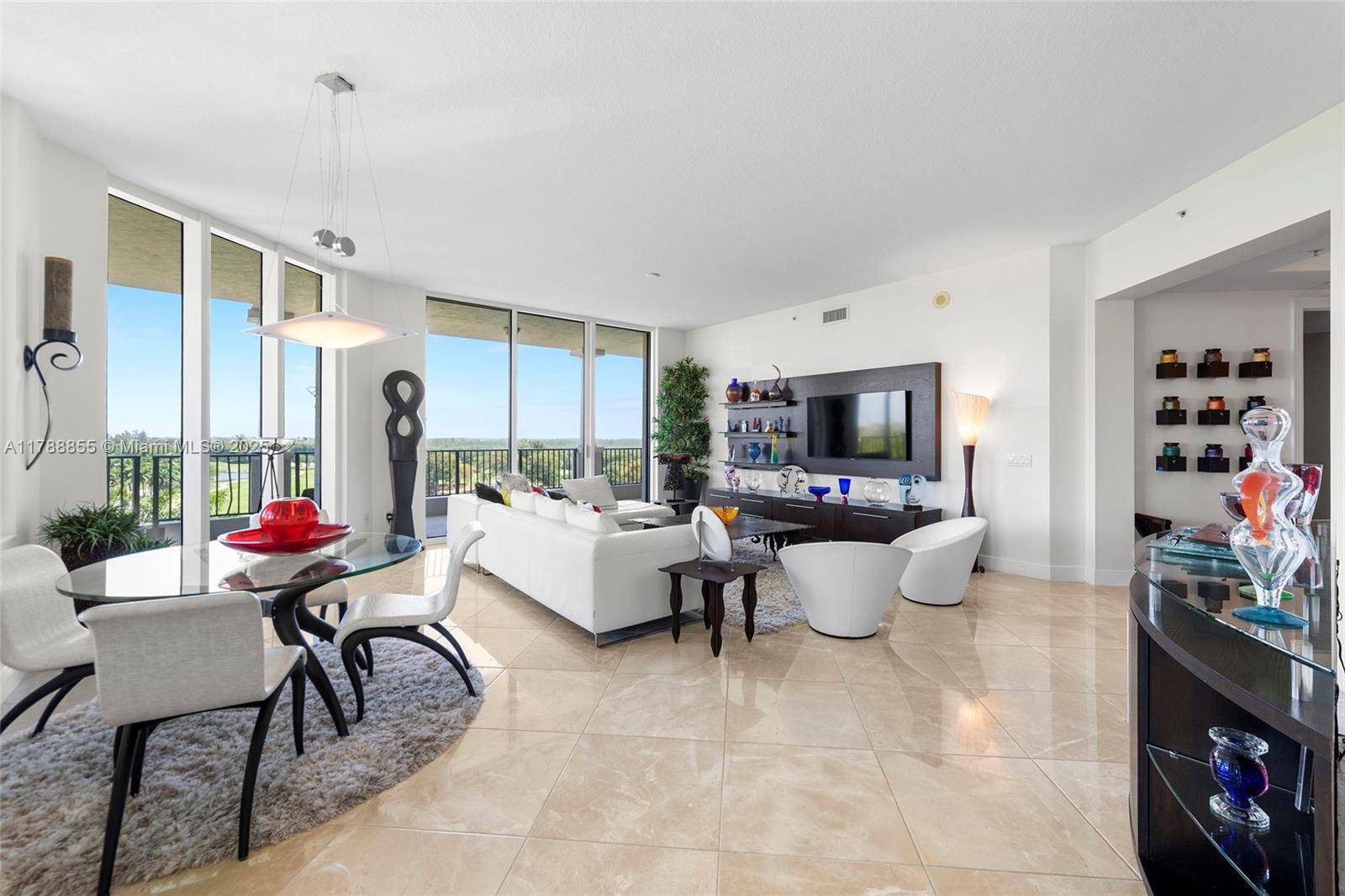 Coral Gables, FL 33158,13621 Deering Bay Dr #601