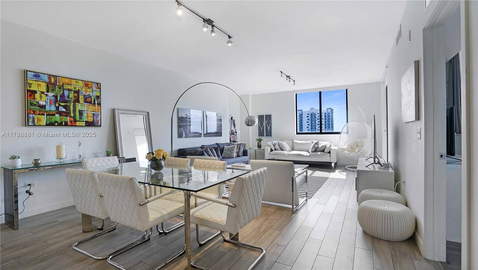 Miami, FL 33131,999 SW 1 AVE #2313