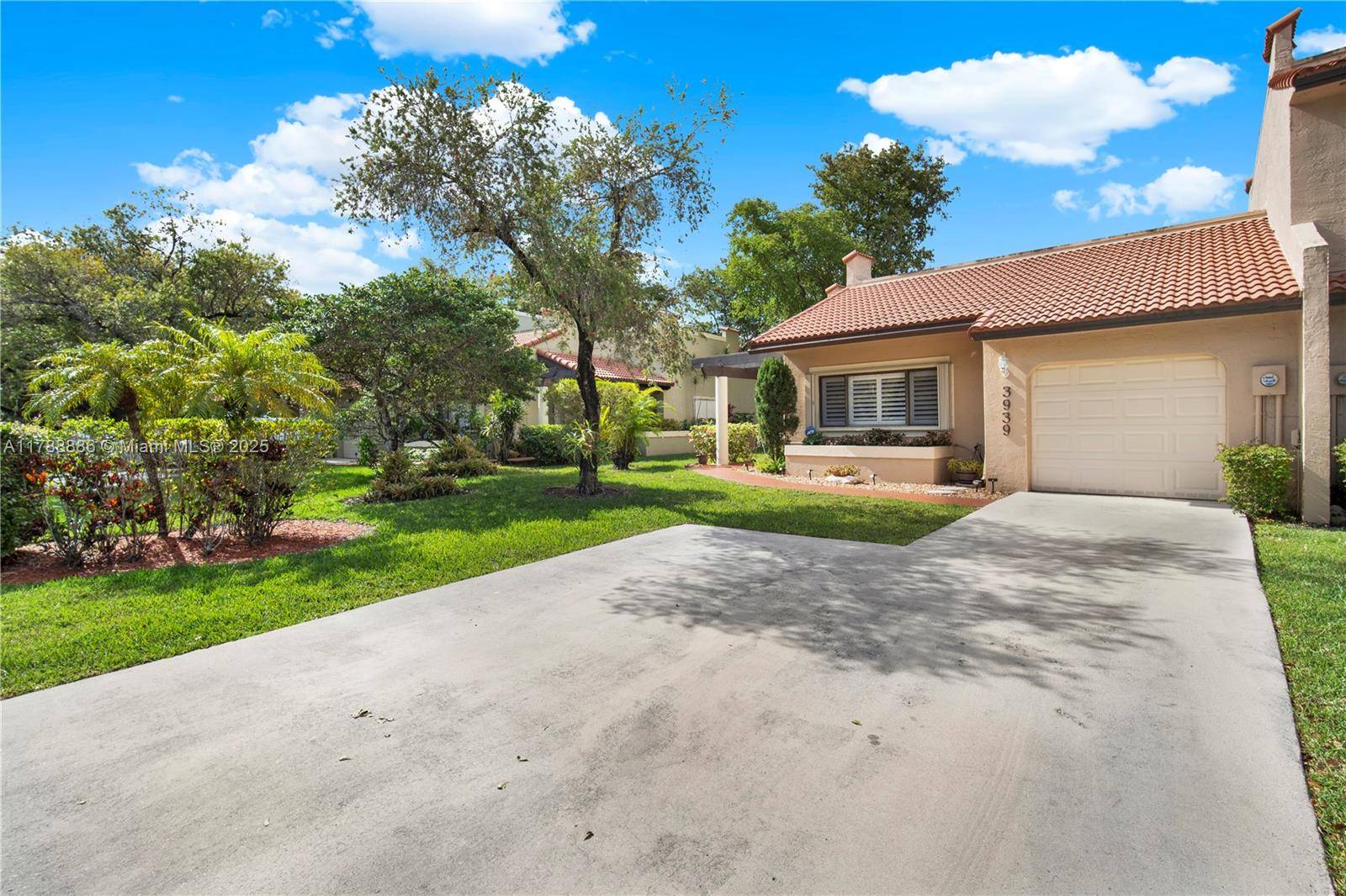 Doral, FL 33178,3939 Adra Ave #A-47