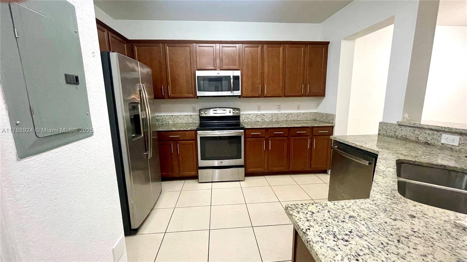 Doral, FL 33178,10620 NW 88th St #205