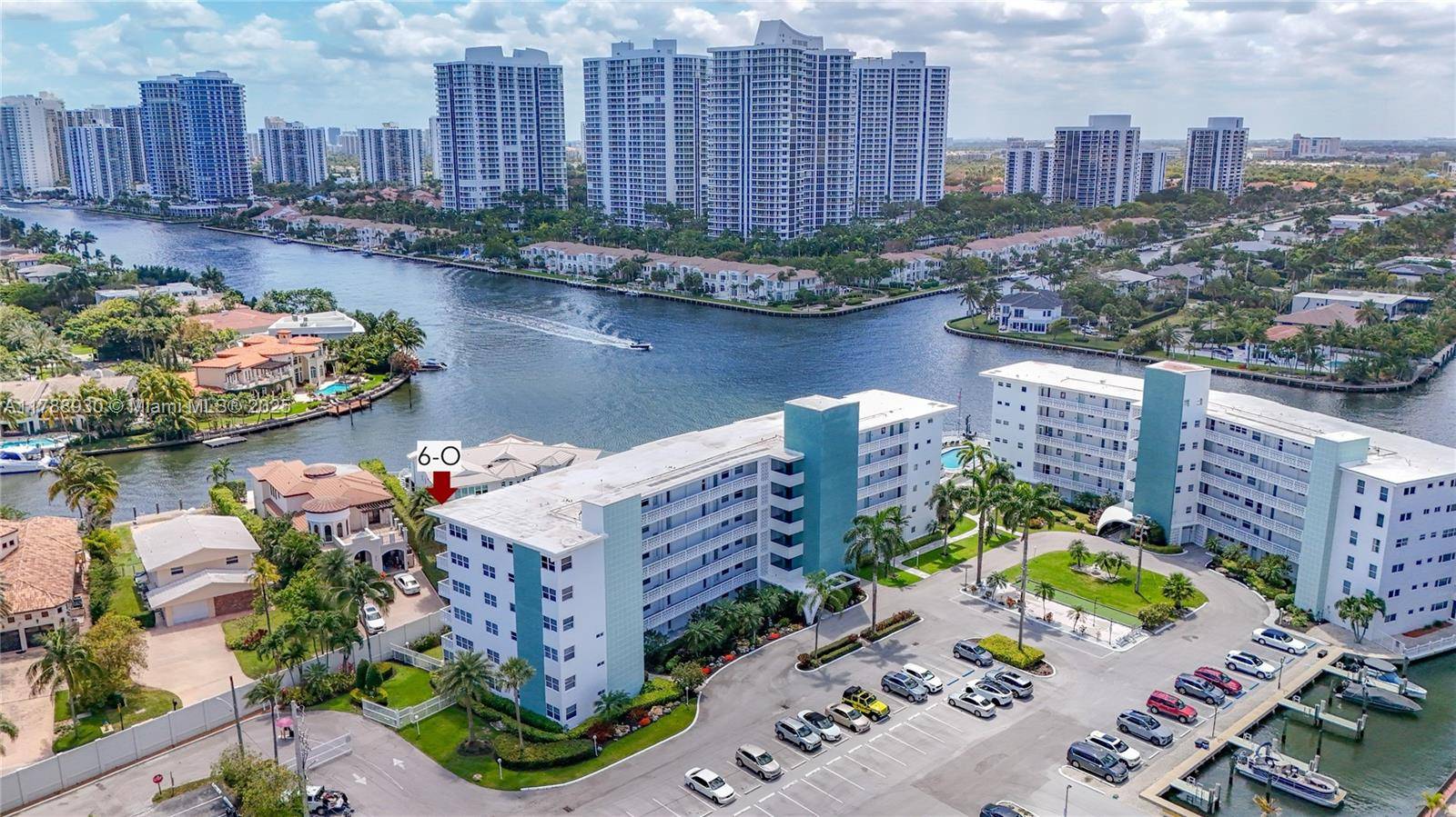 Hallandale Beach, FL 33009,3209 S Ocean Dr #6O