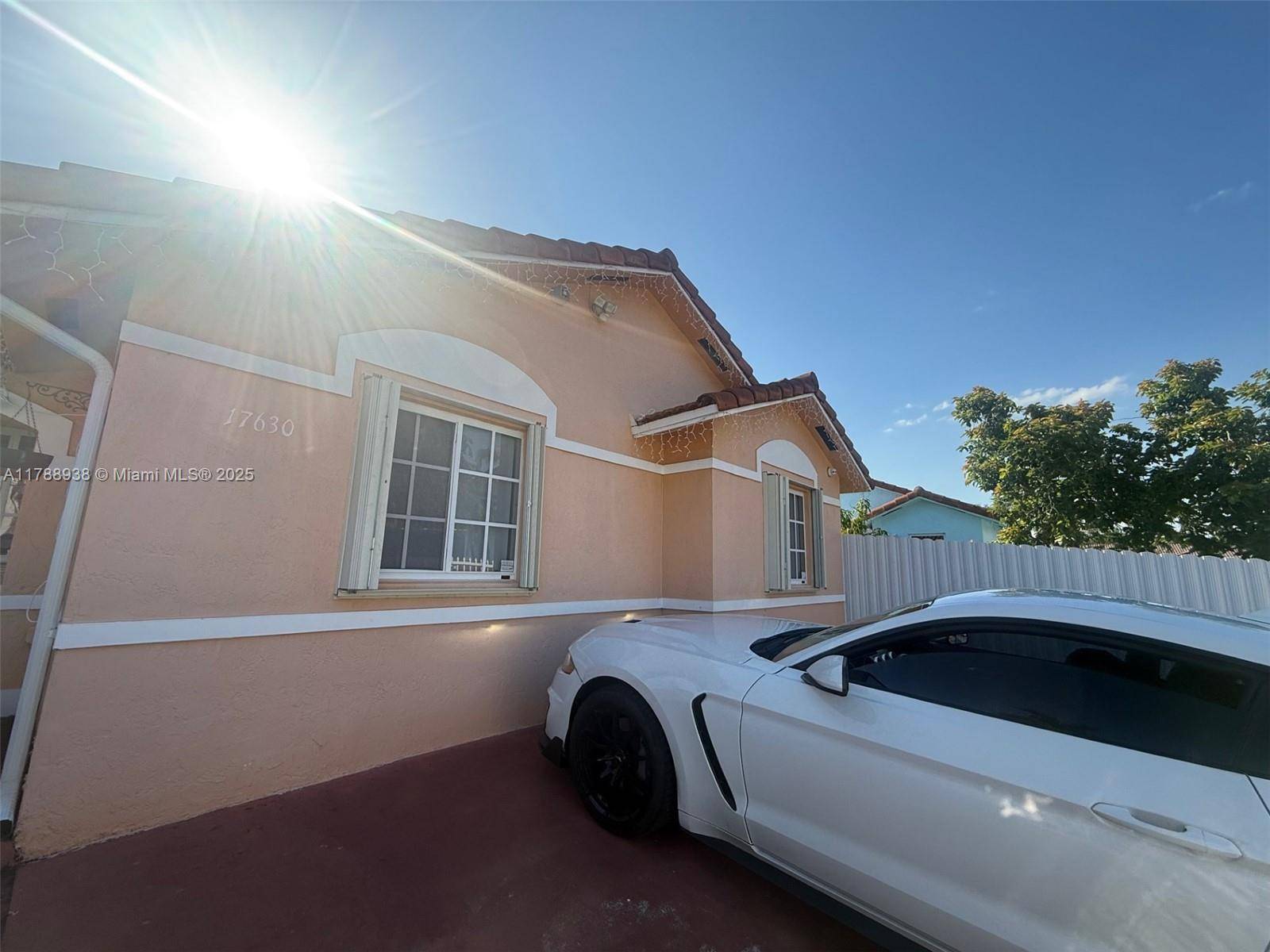 Miami, FL 33177,17630 SW 143rd Ct