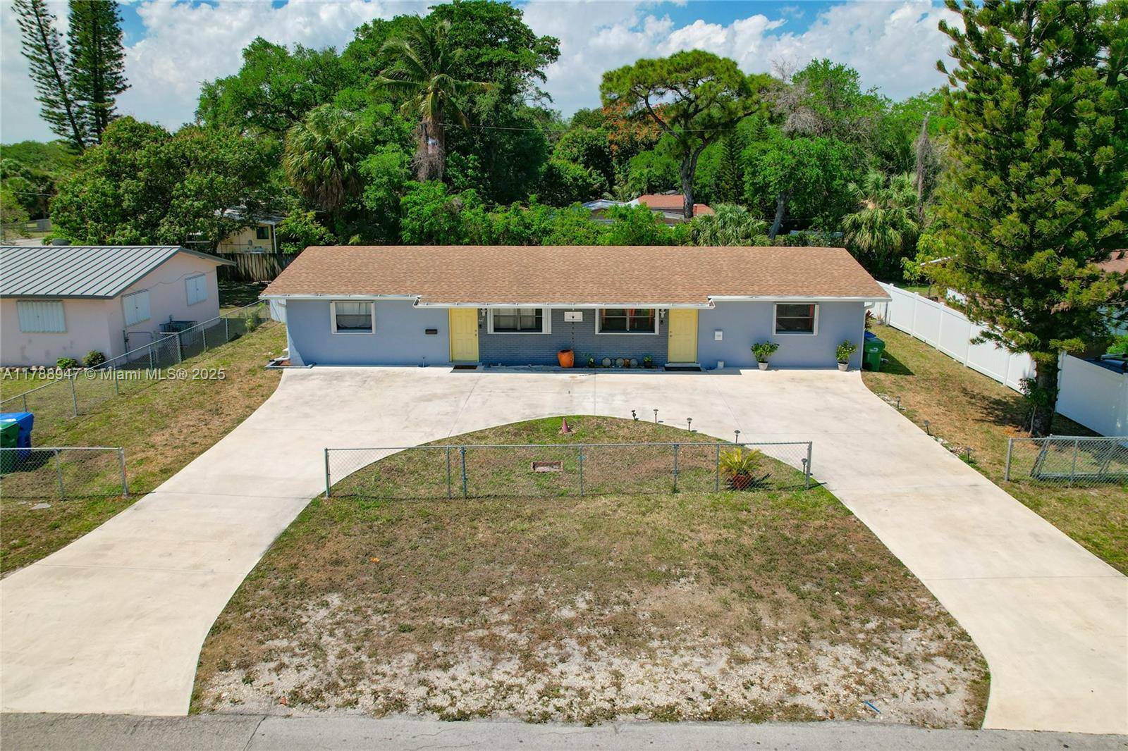 Miami, FL 33181,14320 NE 18th Ave