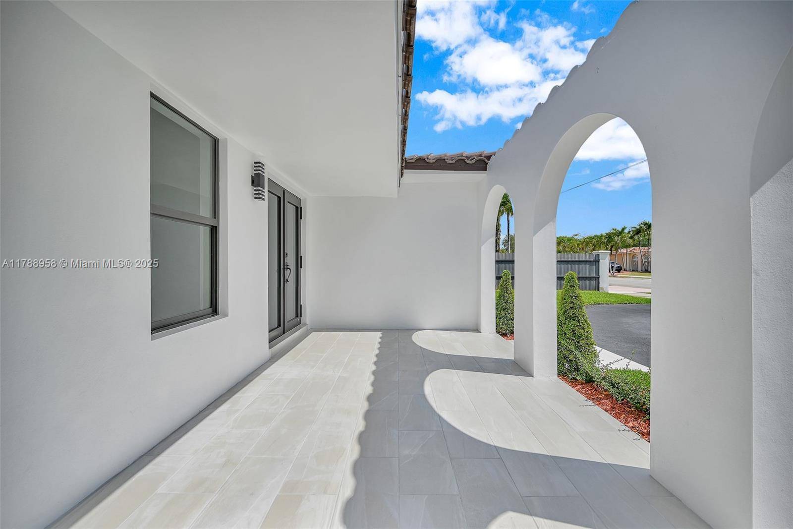 Miami, FL 33165,3420 SW 108th Ave