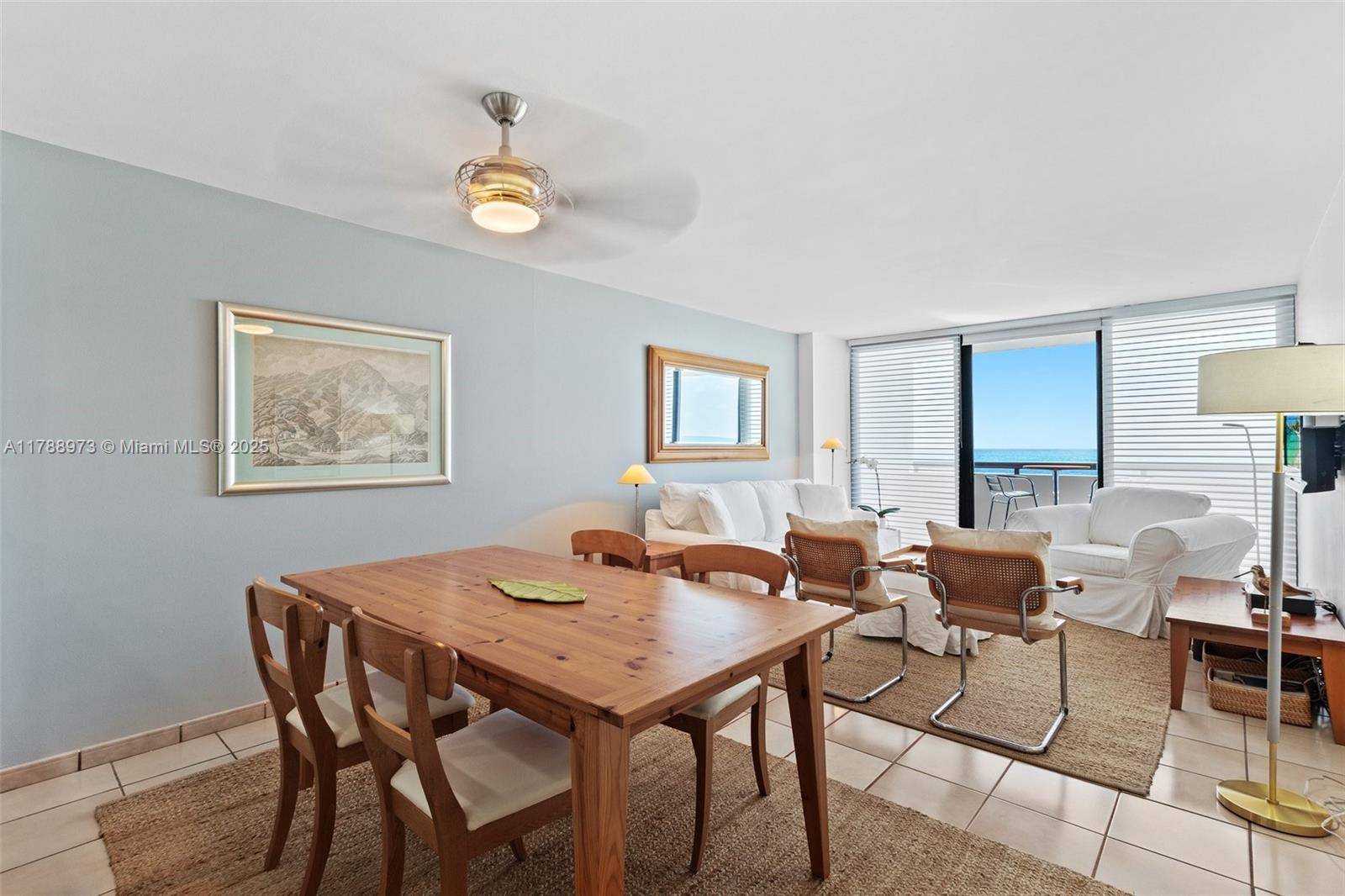 Miami Beach, FL 33140,2555 Collins Ave #805