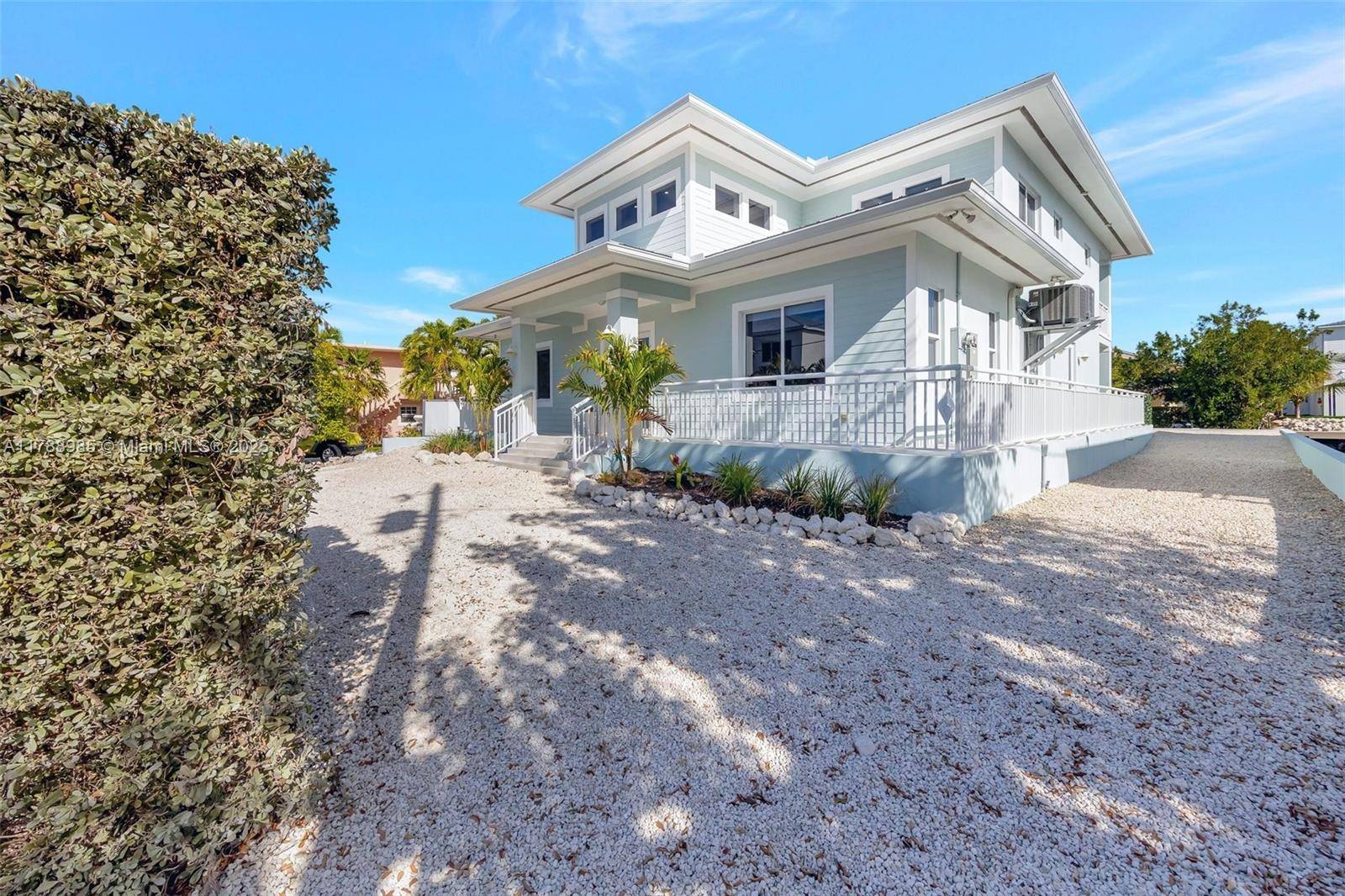 Tavernier, FL 33070,118 Pelican Rd