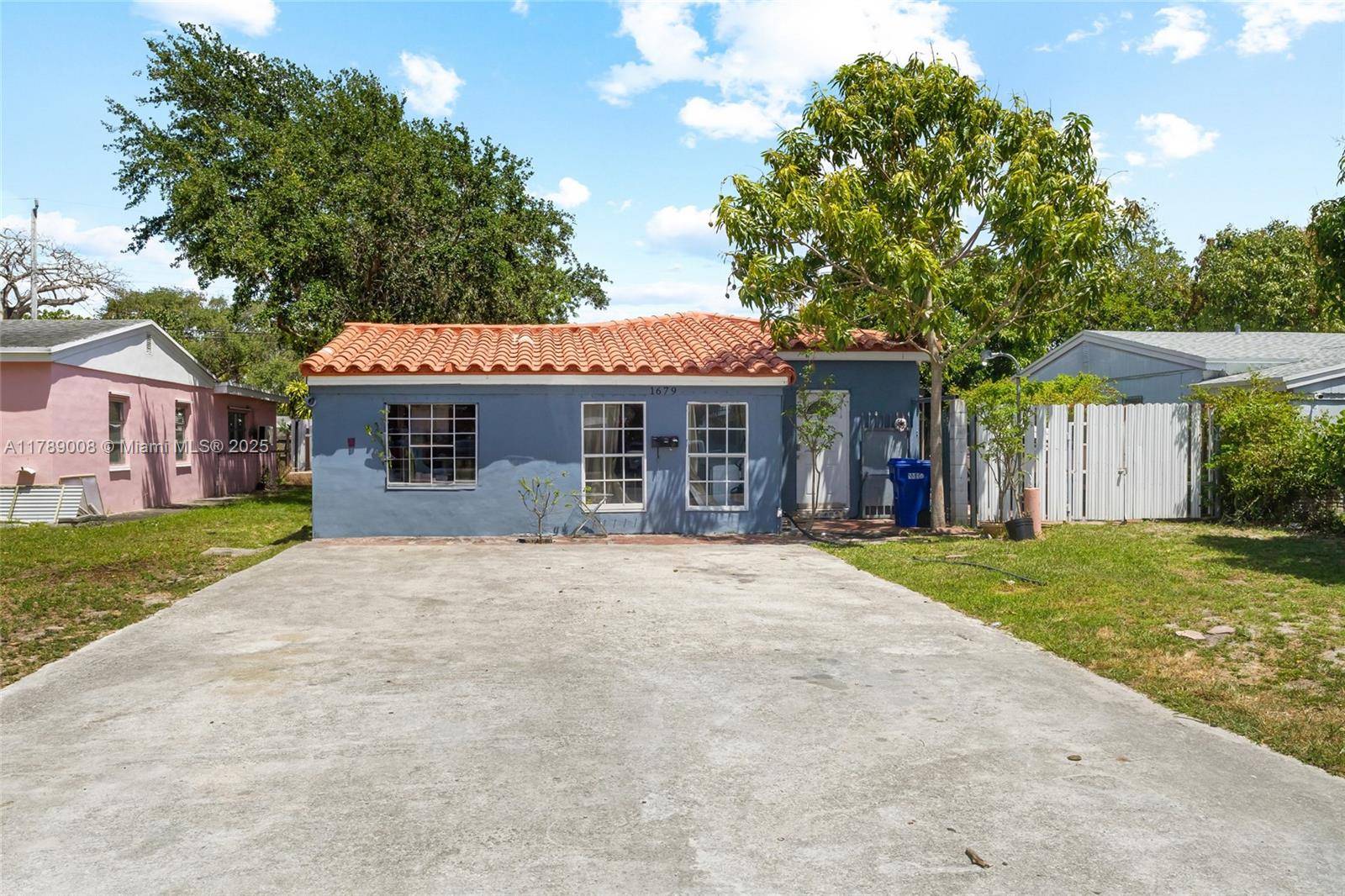 North Miami Beach, FL 33162,1679 NE 181st St